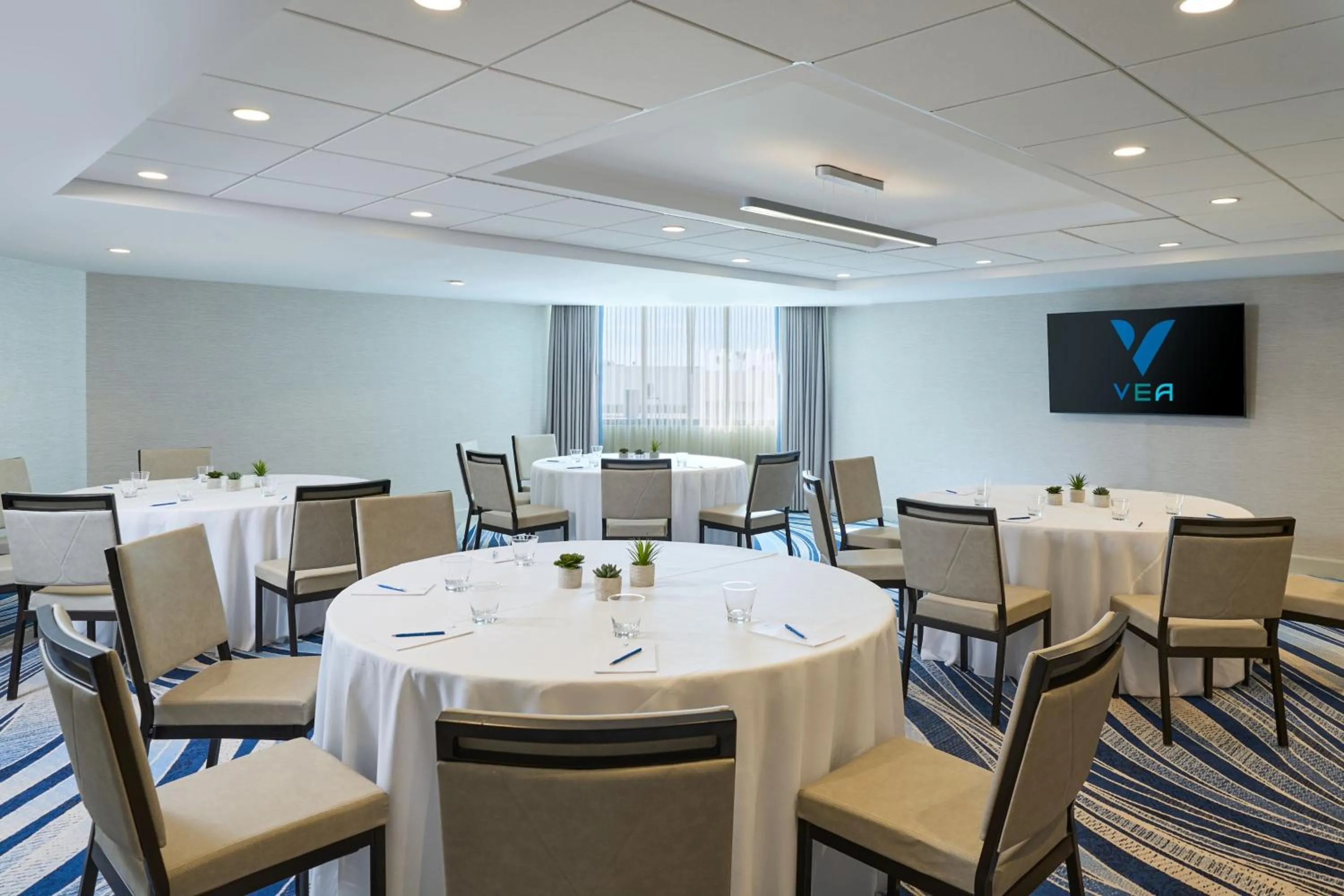 Meeting/conference room in VEA Newport Beach, a Marriott Resort & Spa