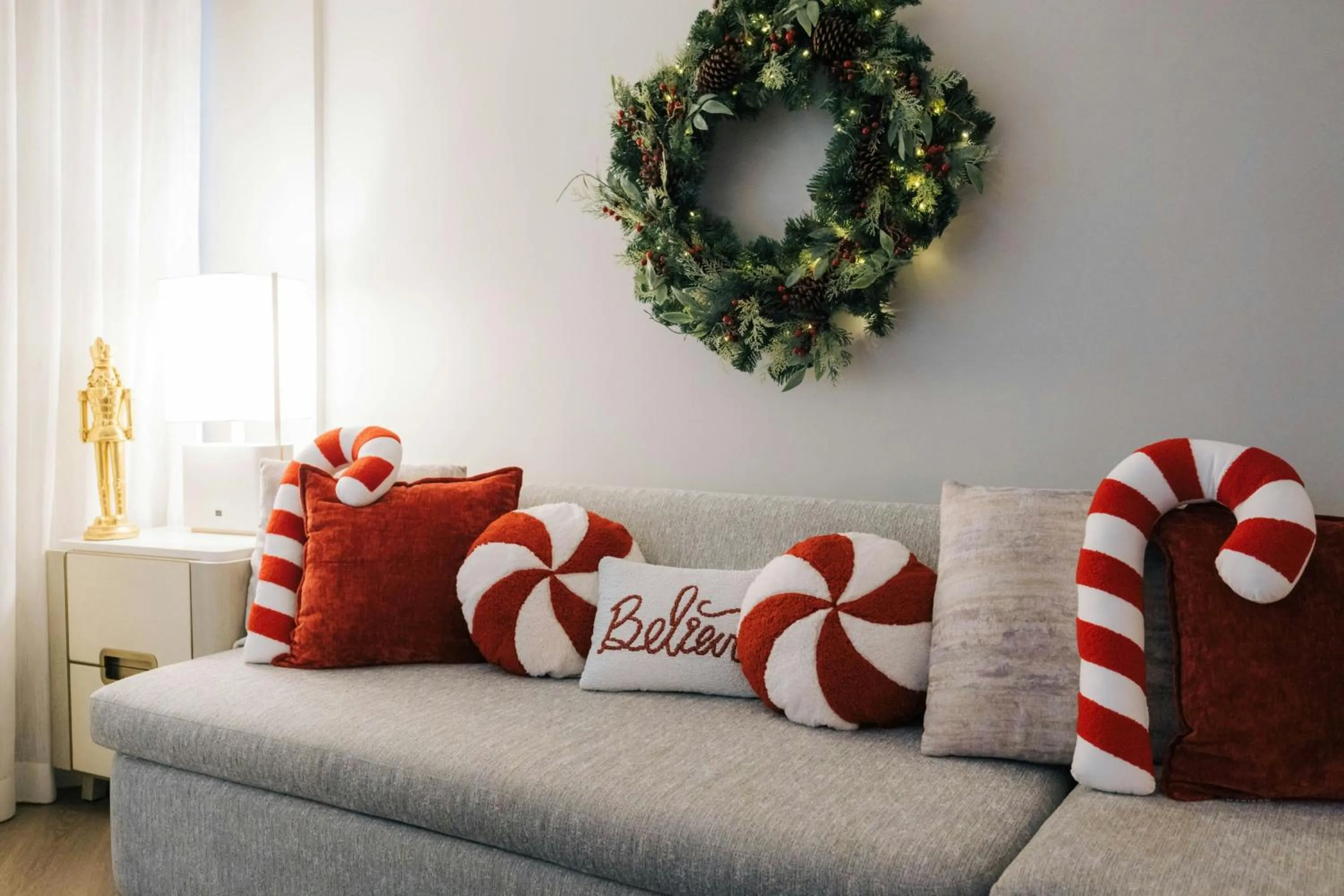 Bedroom in VEA Newport Beach, a Marriott Resort & Spa