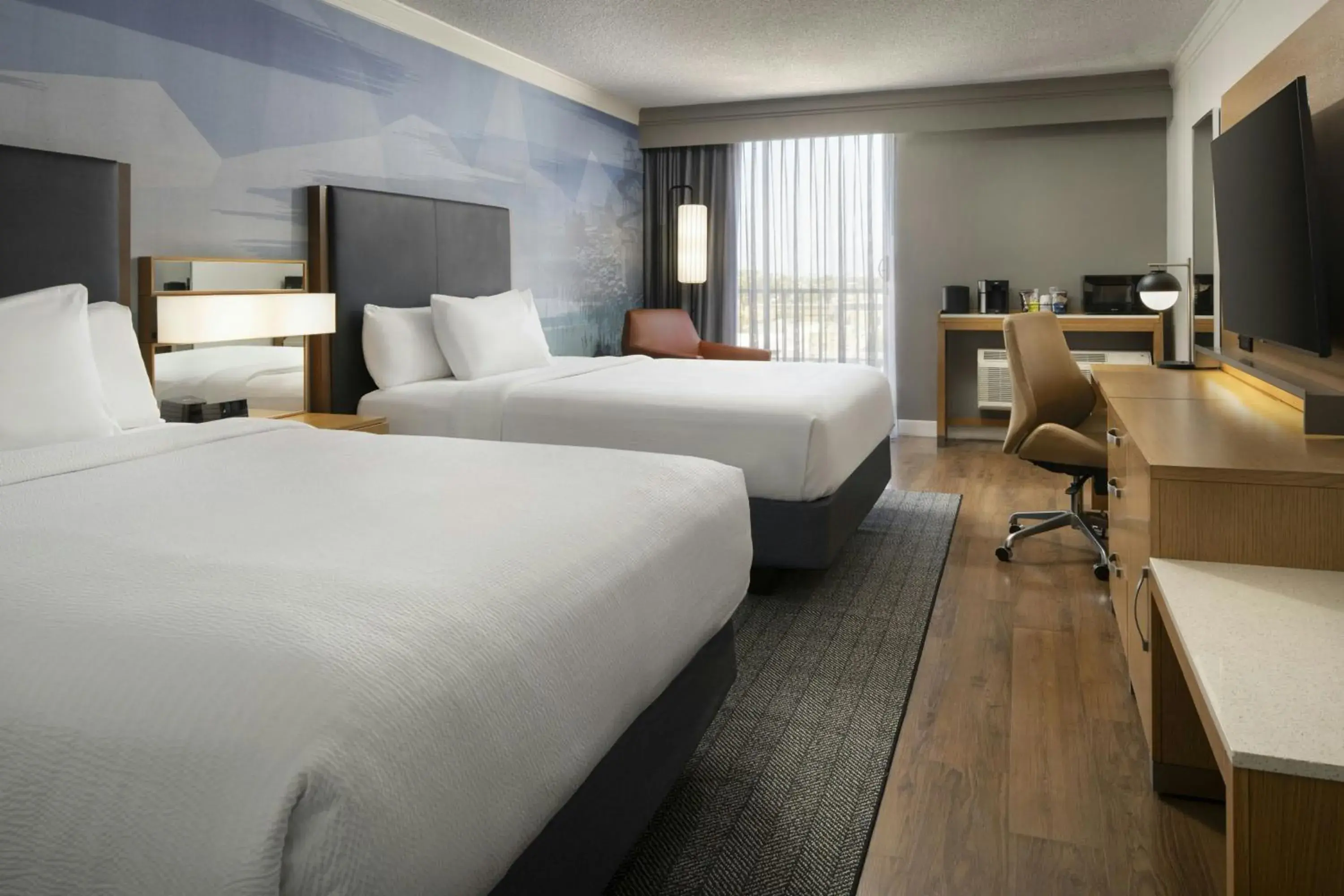 Queen Room with Two Queen Beds in Courtyard by Marriott Long Beach Downtown Queen Room with Two Queen Beds in Courtyard by Marriott Long Beach Downtown