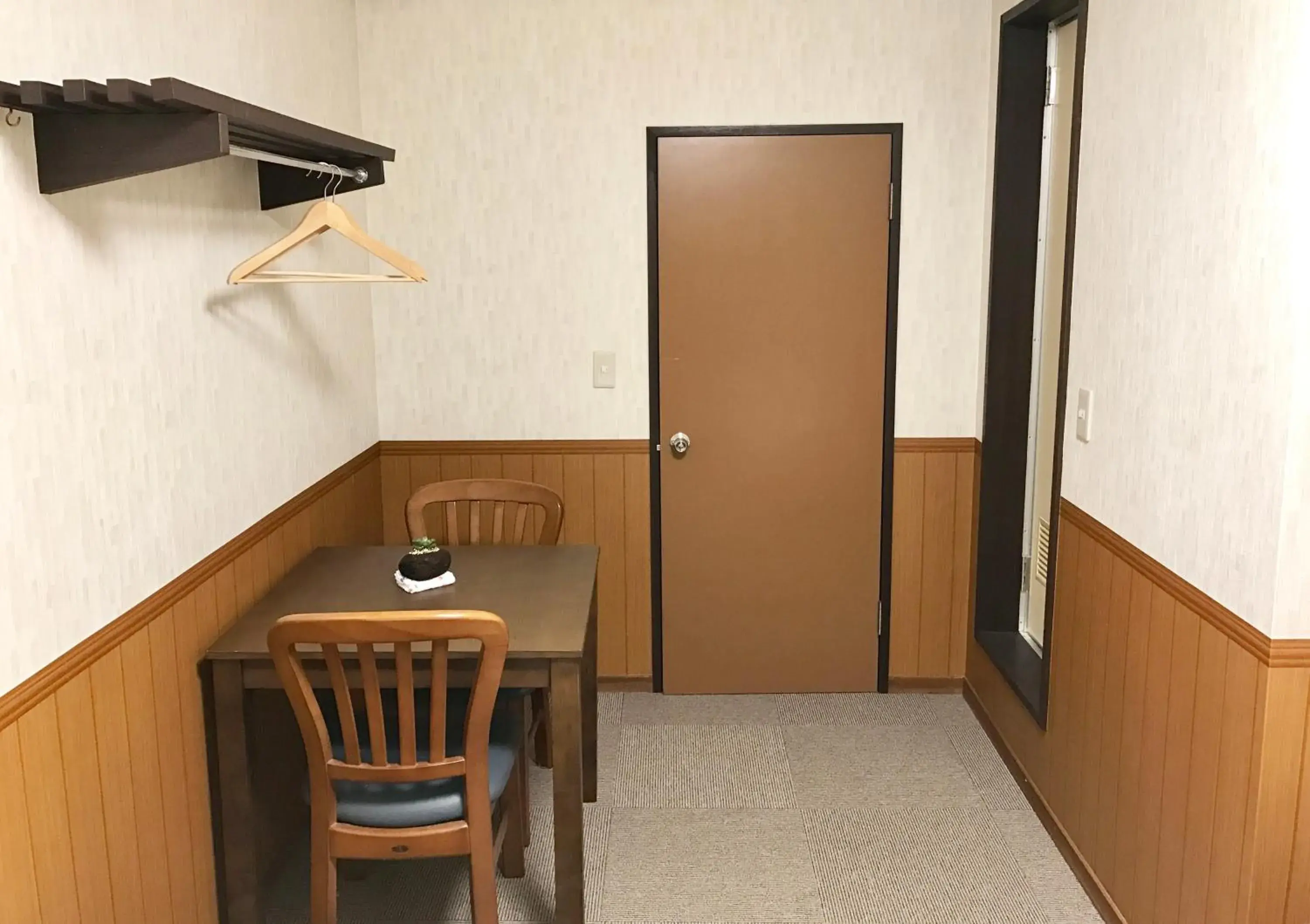 Twin Room with Bath in Pension Lanpou Twin Room with Bath in Pension Lanpou