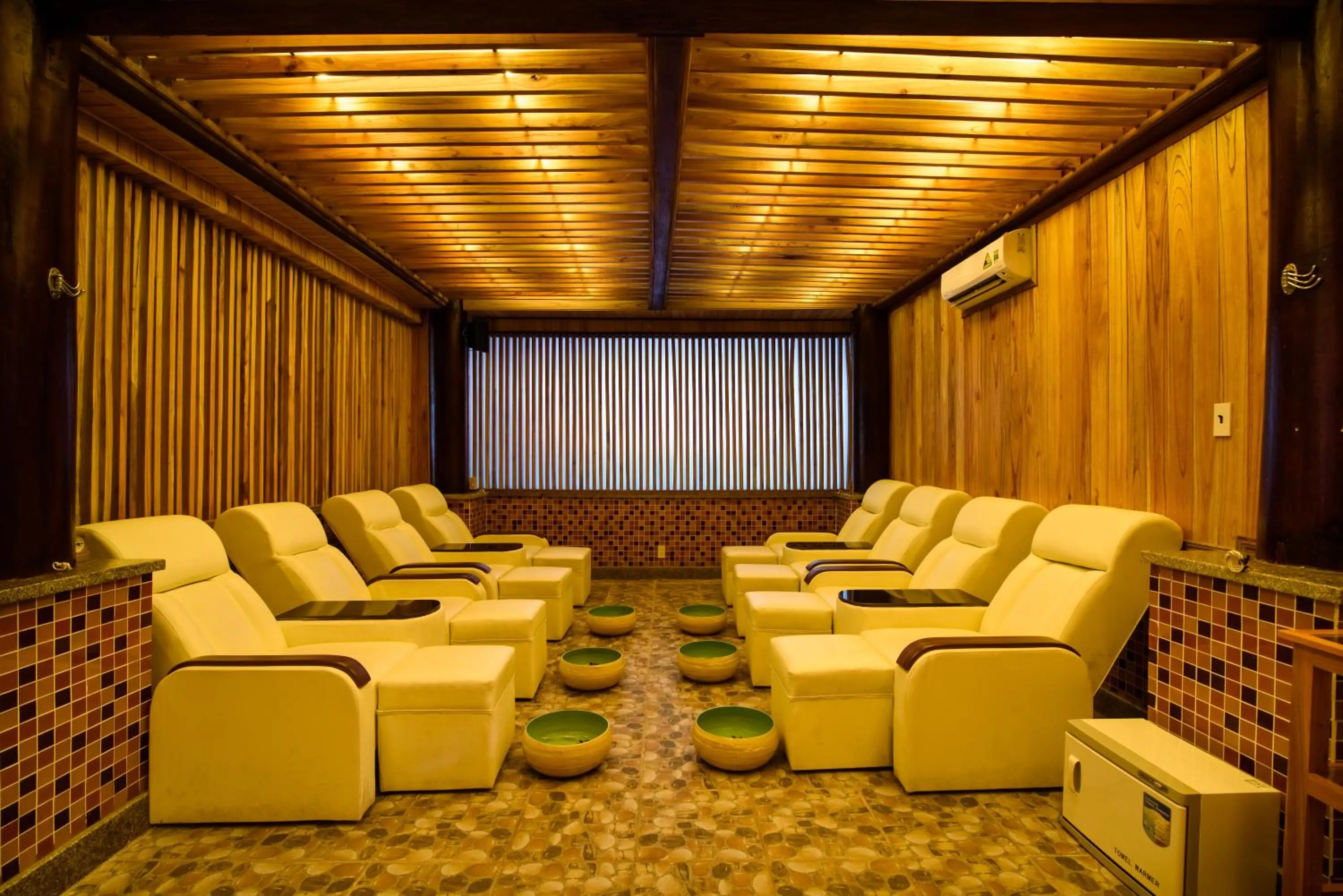 Massage in Sankofa Village Hill Resort & Spa