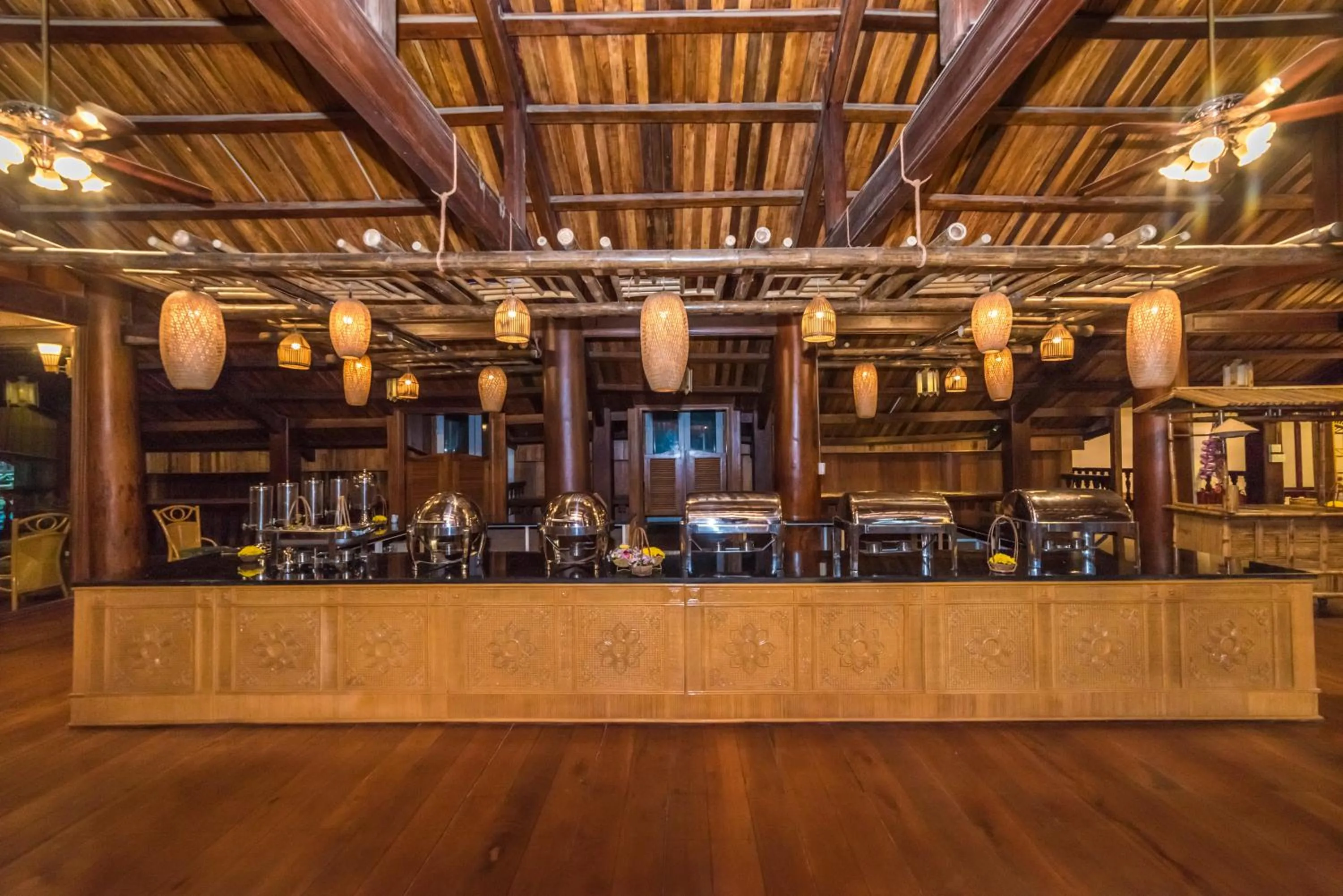 Restaurant/places to eat in Sankofa Village Hill Resort & Spa