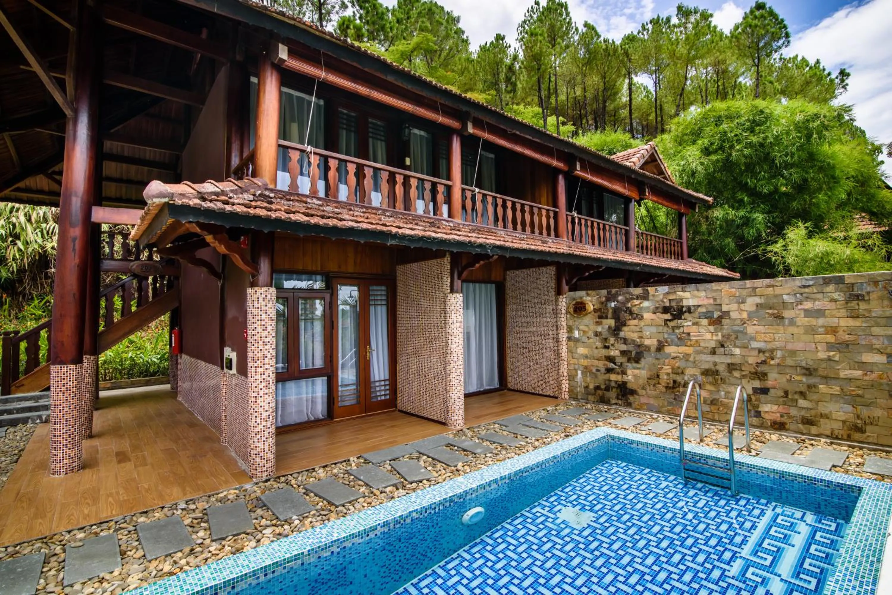 Swimming pool in Sankofa Village Hill Resort & Spa