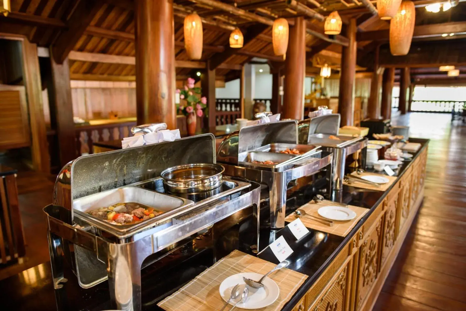 Restaurant/places to eat in Sankofa Village Hill Resort & Spa Restaurant/places to eat in Sankofa Village Hill Resort & Spa