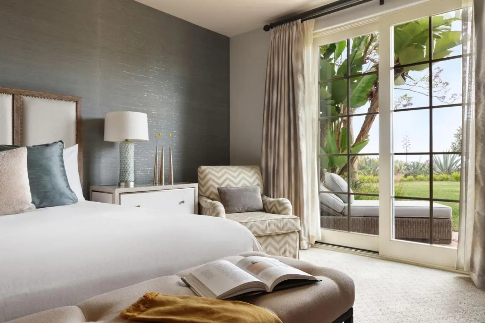 Bed in Terranea Resort Bed in Terranea Resort