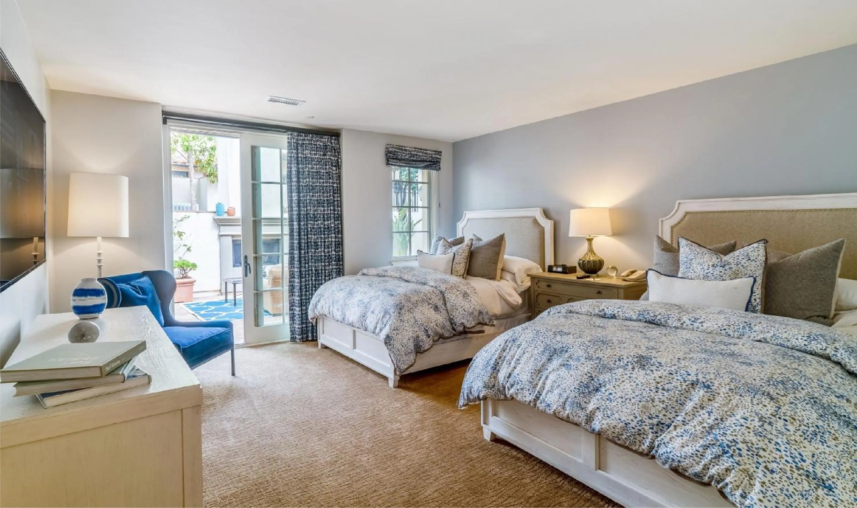 Bed in Terranea Resort