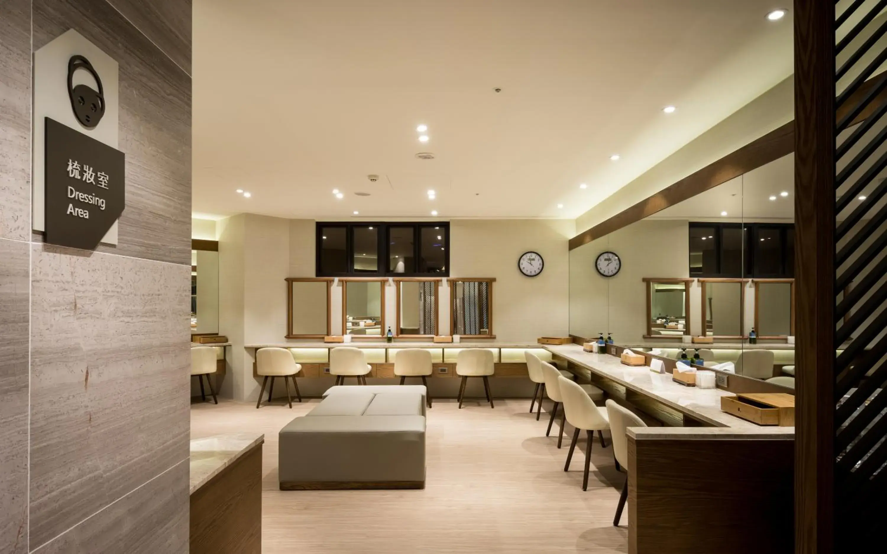 Property building in Cuncyue Hot Spring Resort Property building in Cuncyue Hot Spring Resort