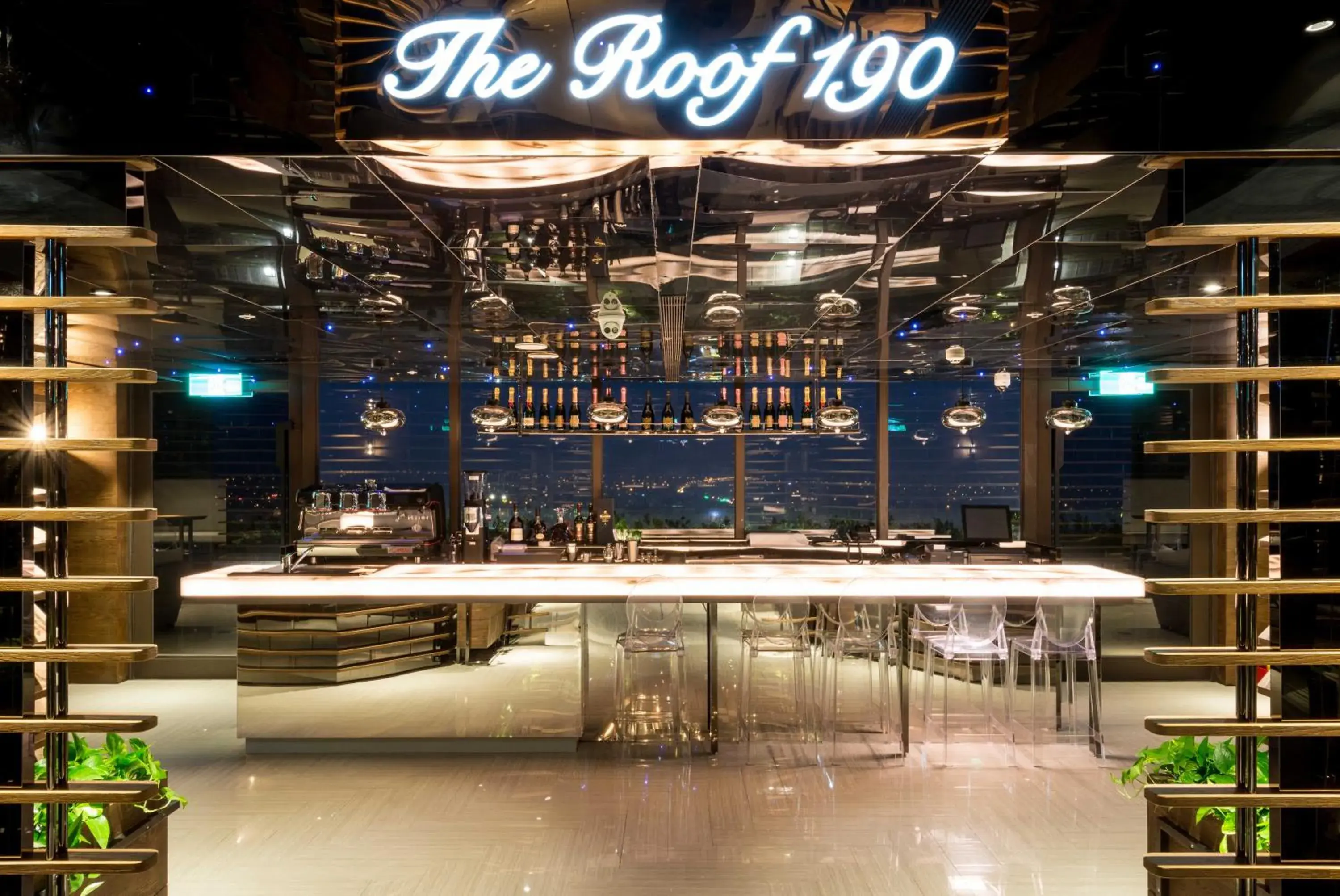 Lounge or bar in Cuncyue Hot Spring Resort Lounge or bar in Cuncyue Hot Spring Resort