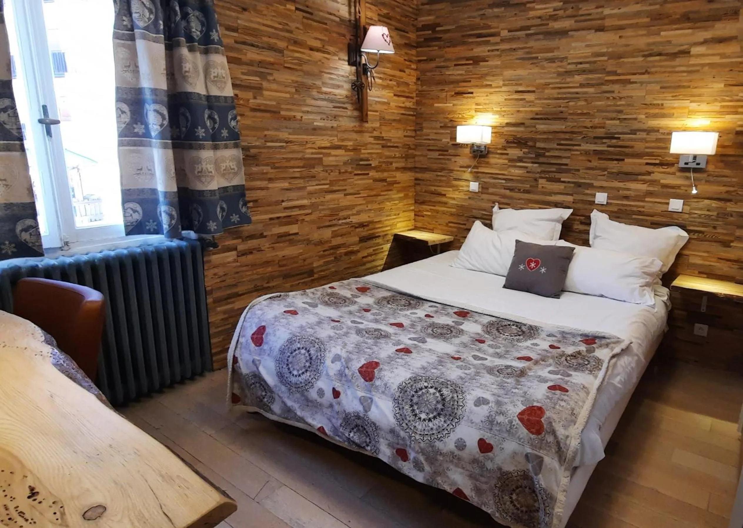 Bed in Hôtel Chastellares