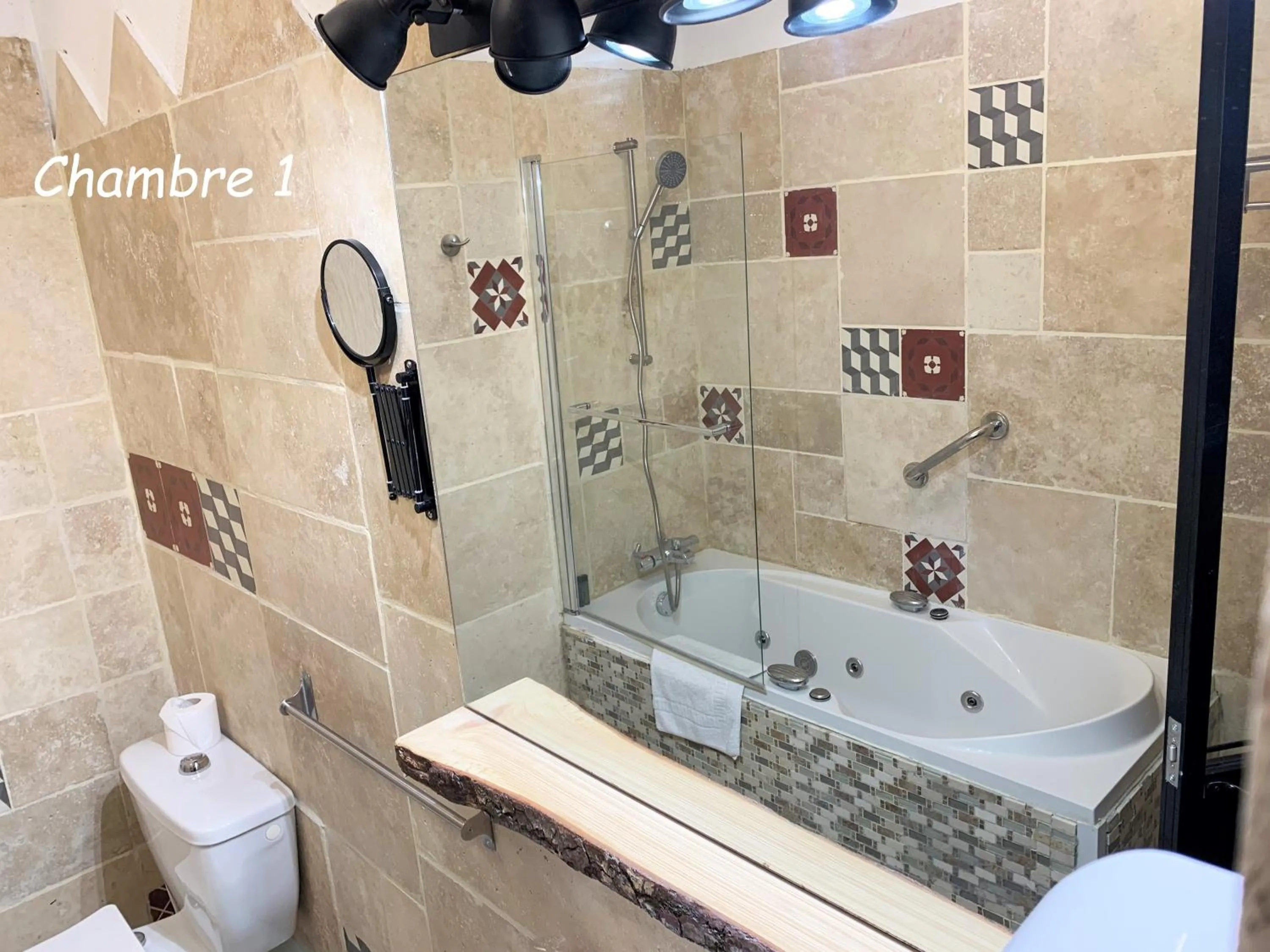 Bathroom in Hôtel Chastellares