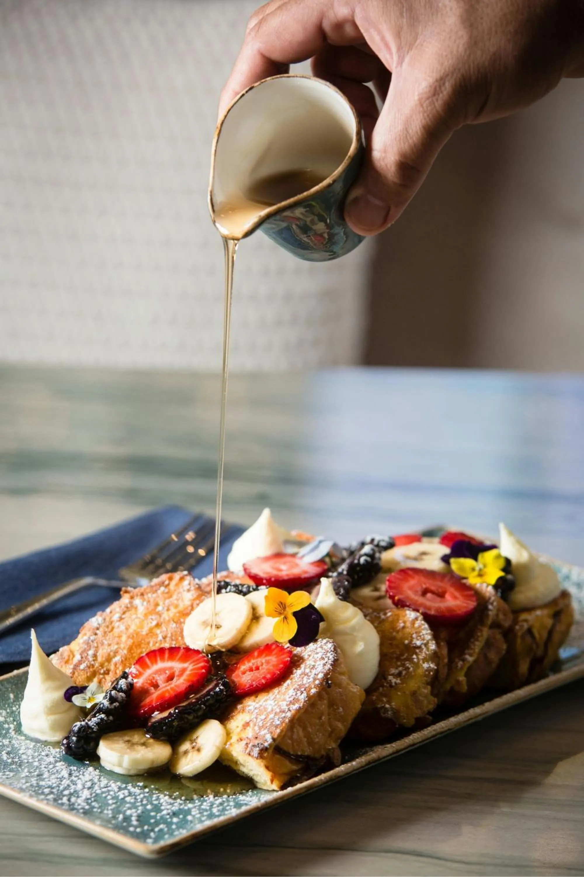 Restaurant/places to eat in Marriott Long Beach Downtown