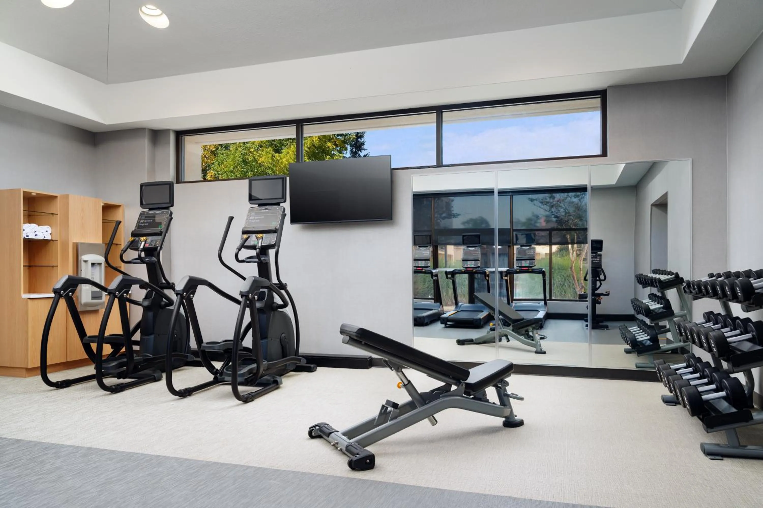 Fitness centre/facilities in Courtyard by Marriott Little Rock West