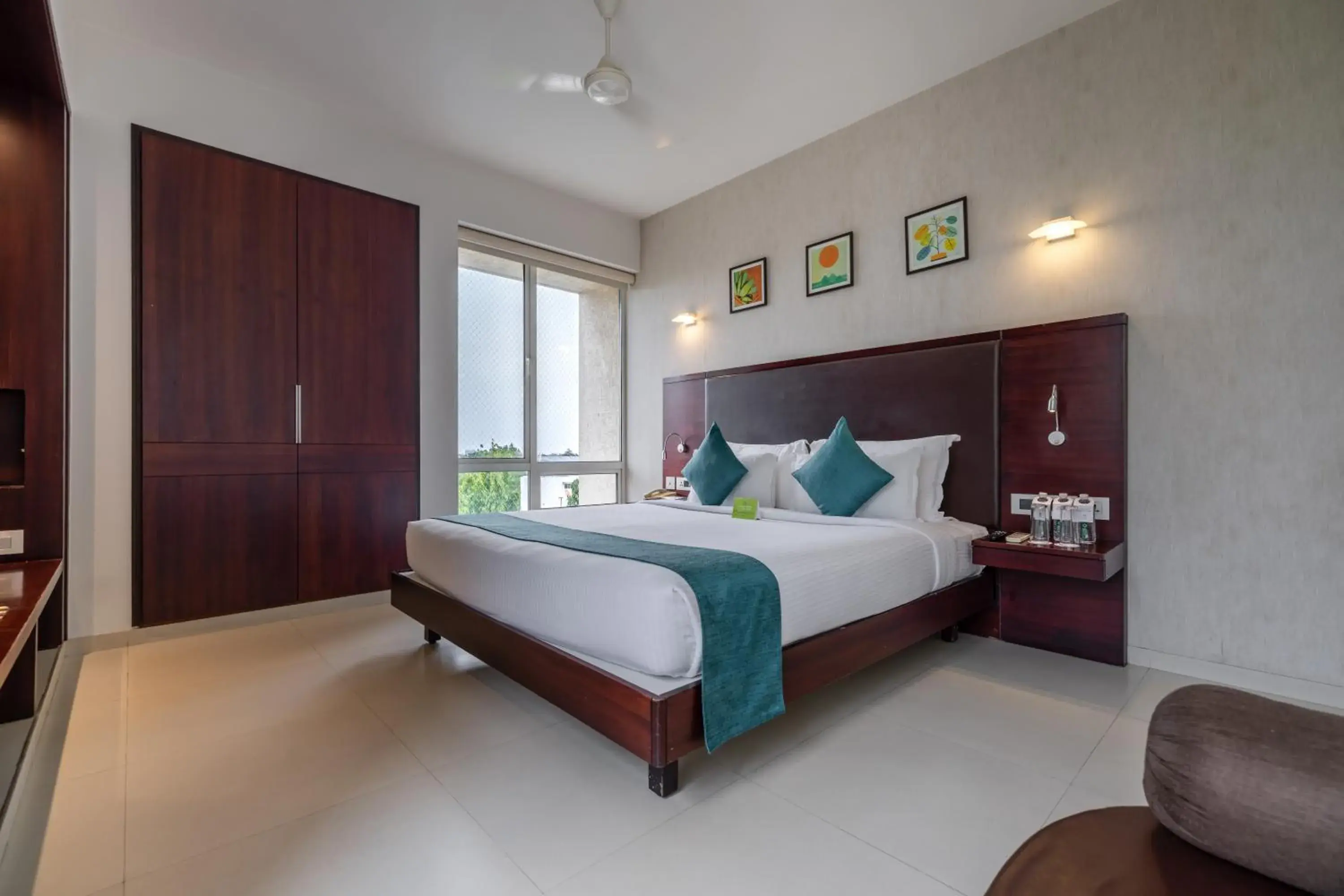 Bedroom, Bed in Quality Inn Patria Suites, Rajkot Bedroom, Bed in Quality Inn Patria Suites, Rajkot