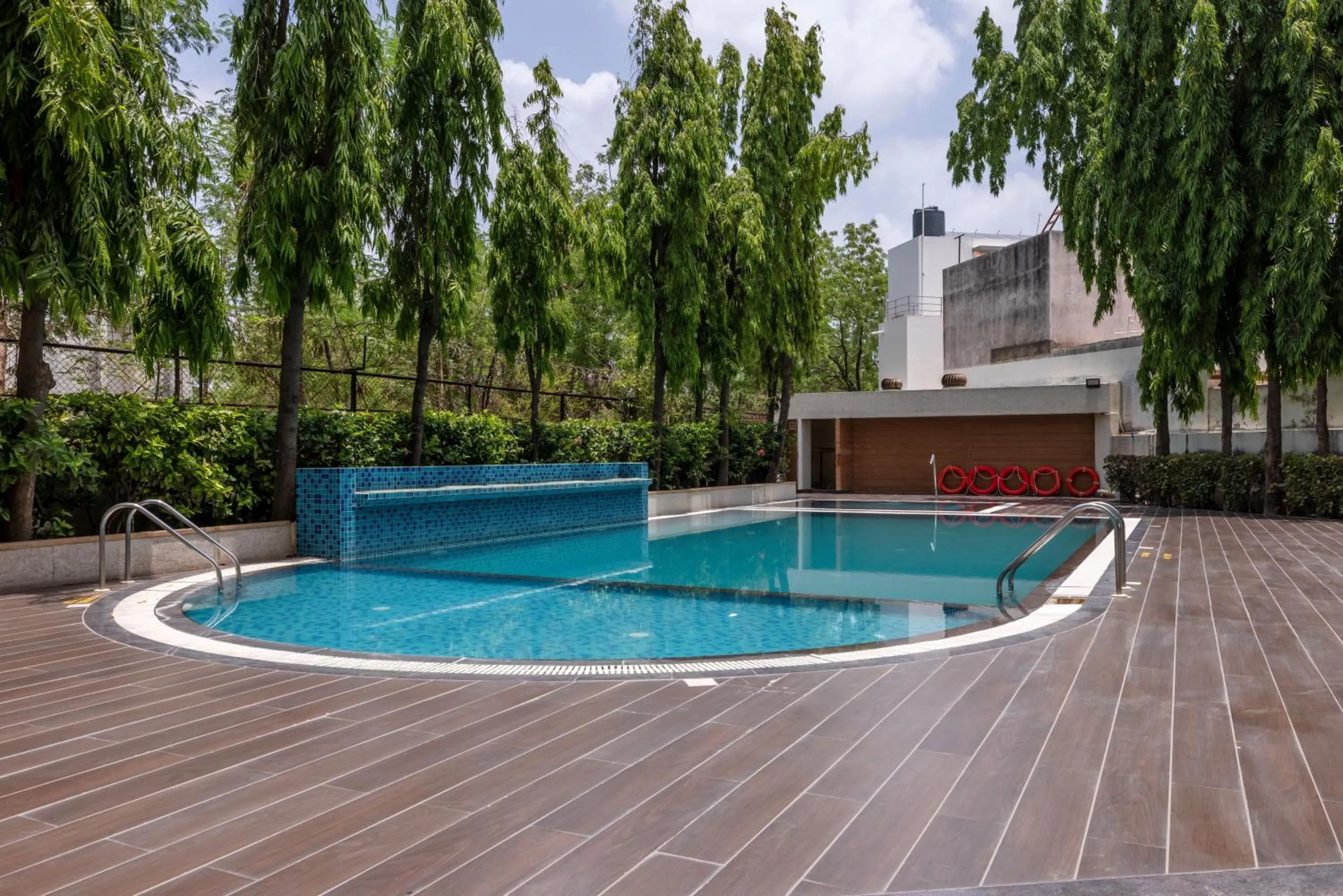 Swimming pool in Quality Inn Patria Suites, Rajkot