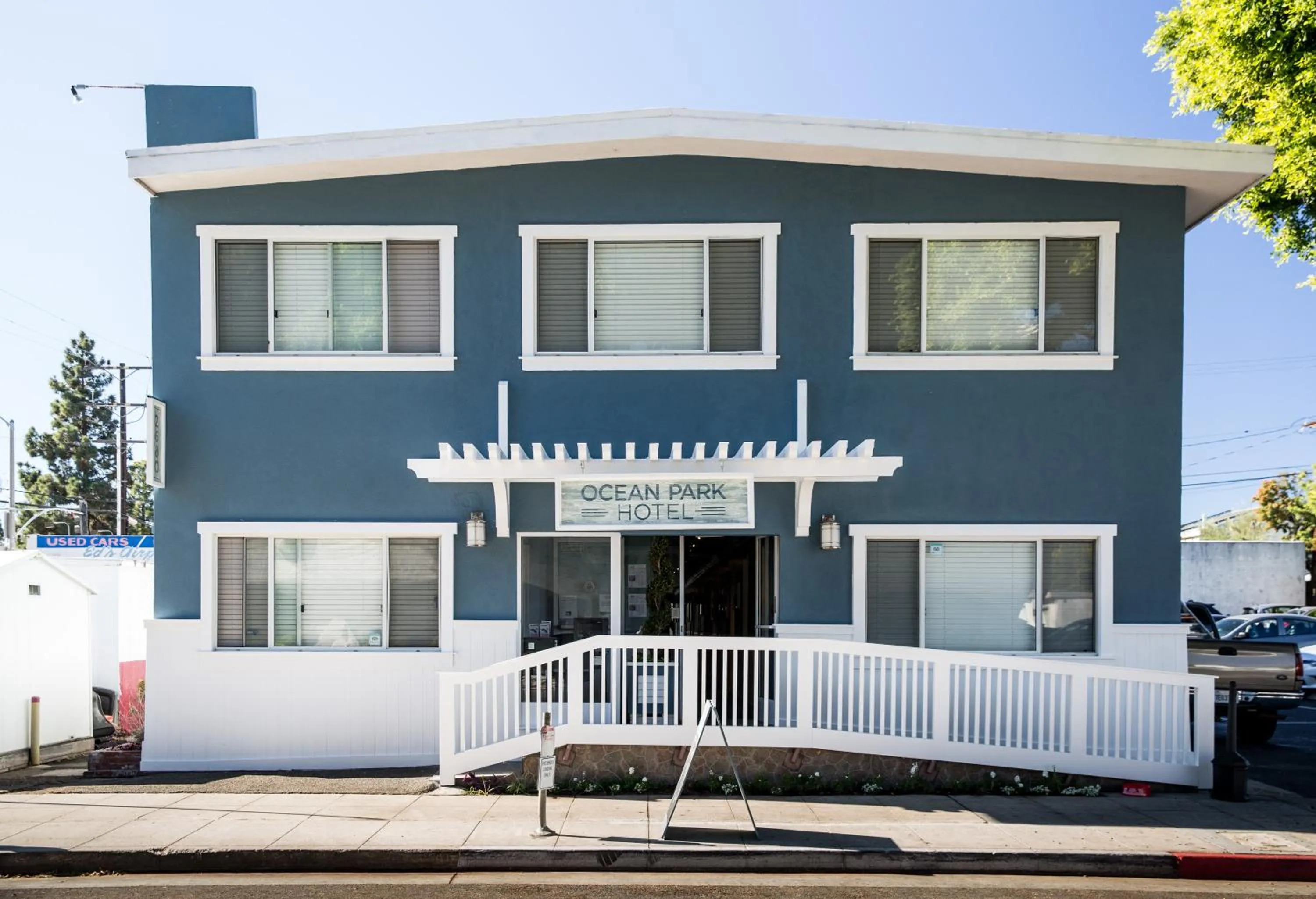 Facade/entrance in Ocean Park Hotel