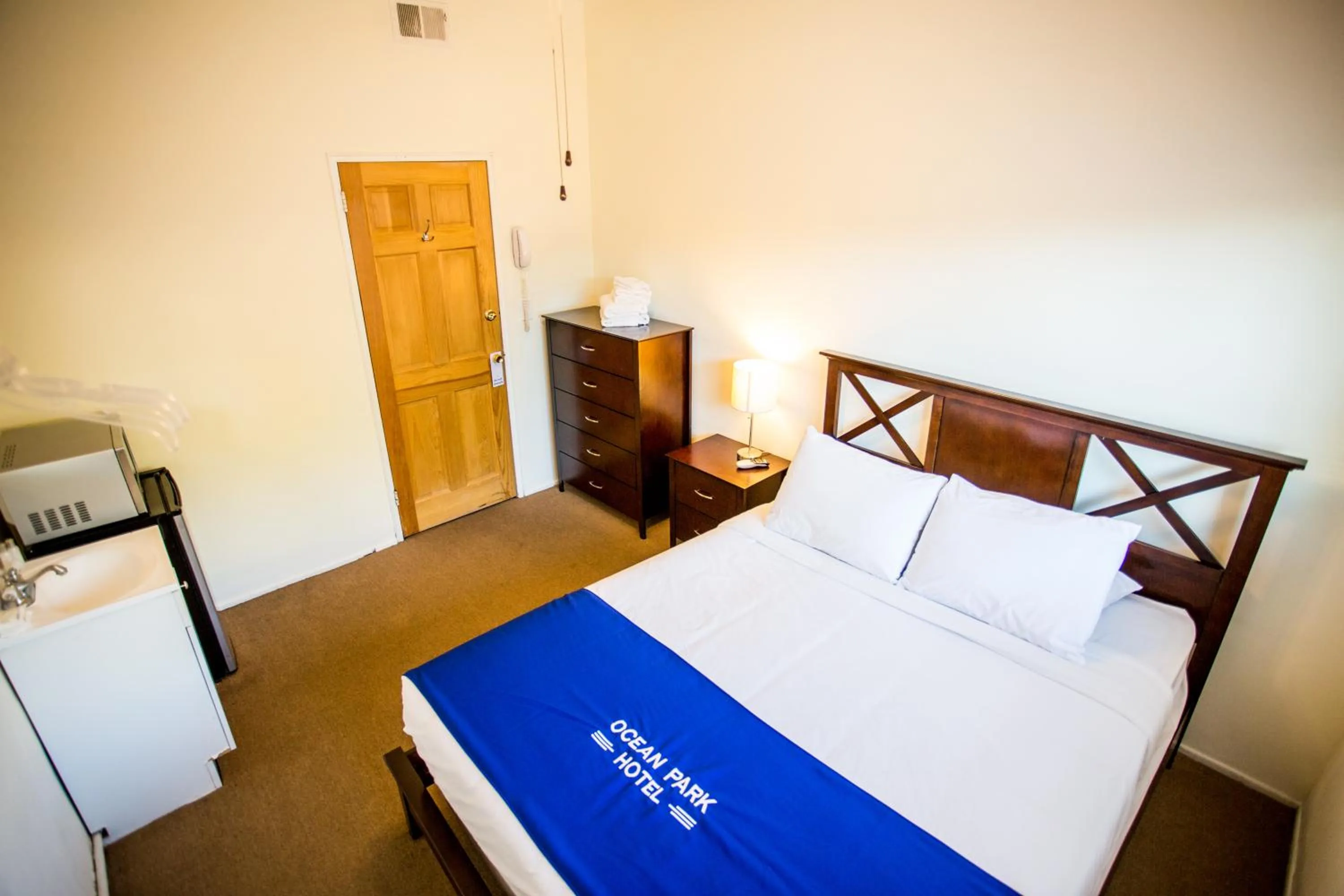 Bed in Ocean Park Hotel