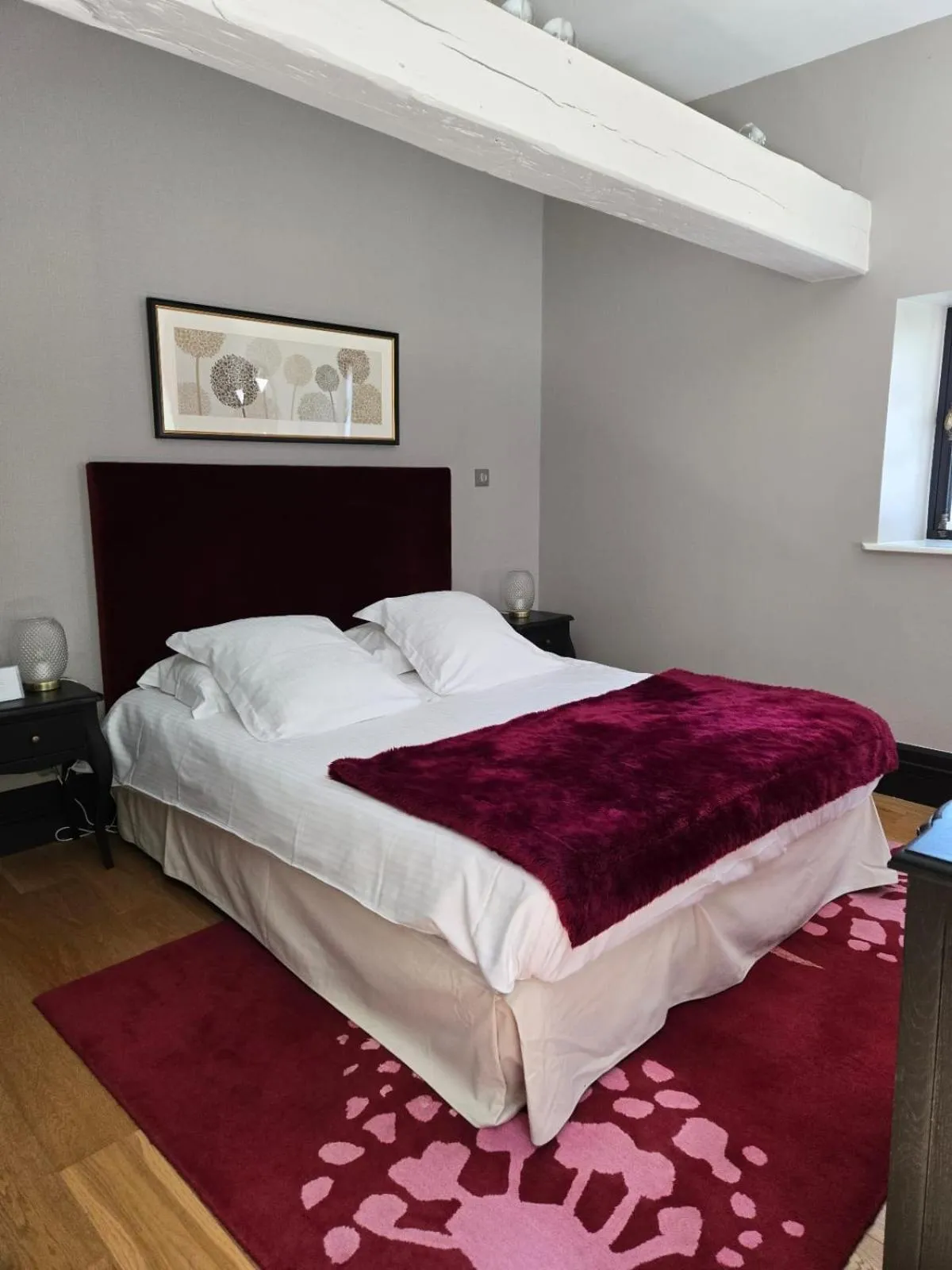 Bedroom, Bed in Château de Courtebotte