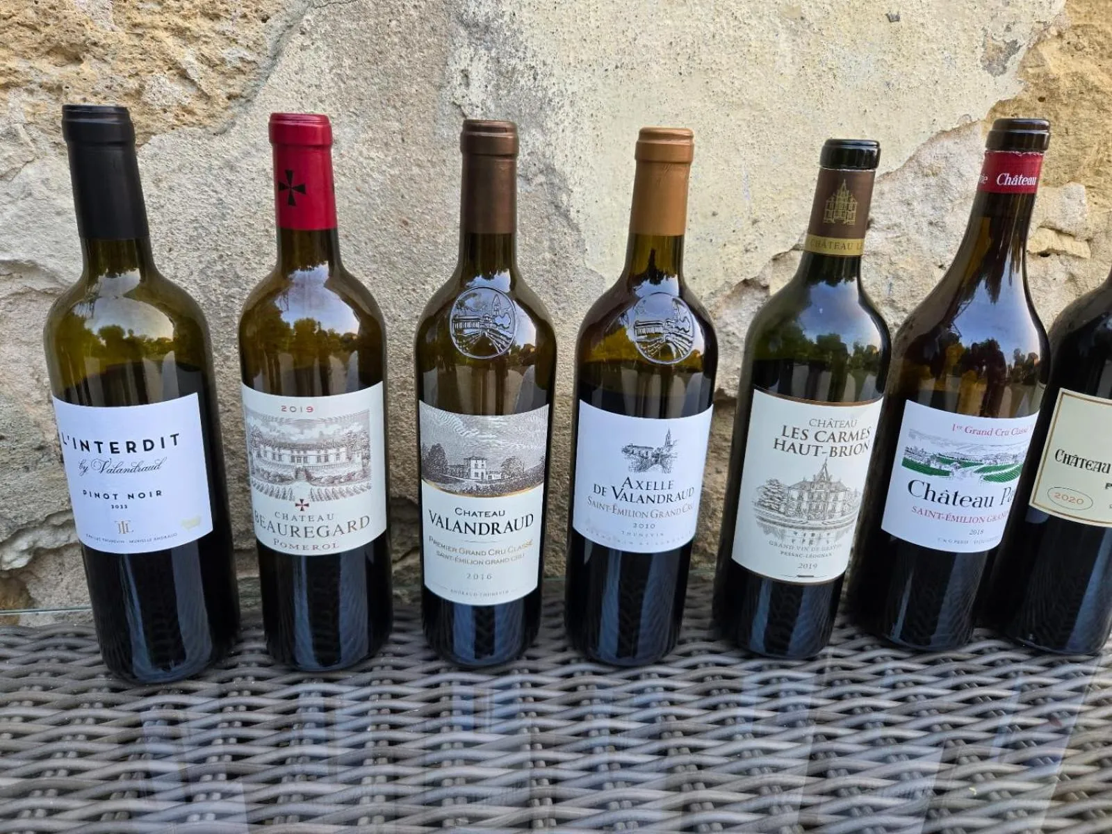 Food and drinks in Château de Courtebotte