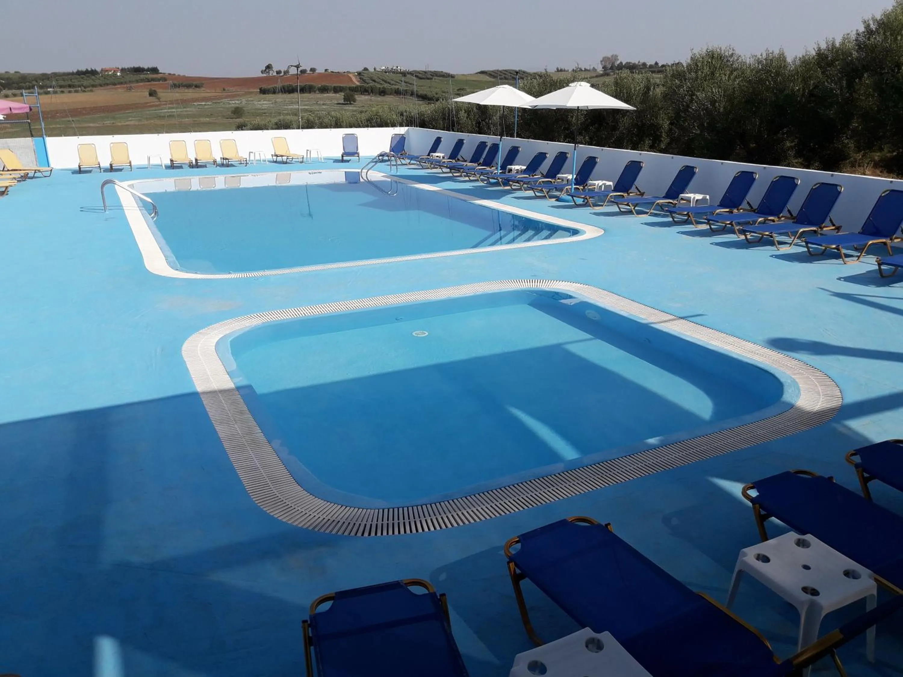 Swimming pool in Villagiannis