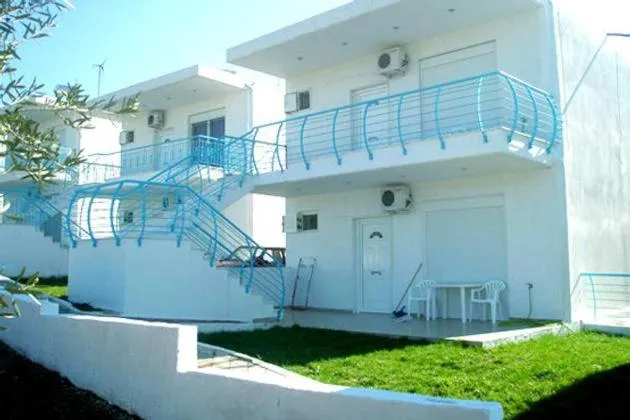 Facade/entrance in Villagiannis