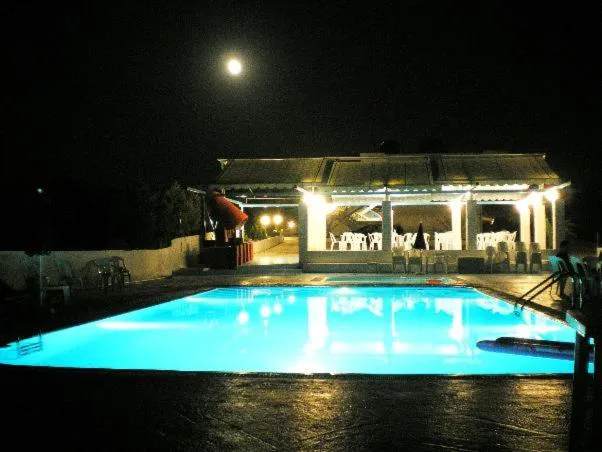 Swimming pool in Villagiannis