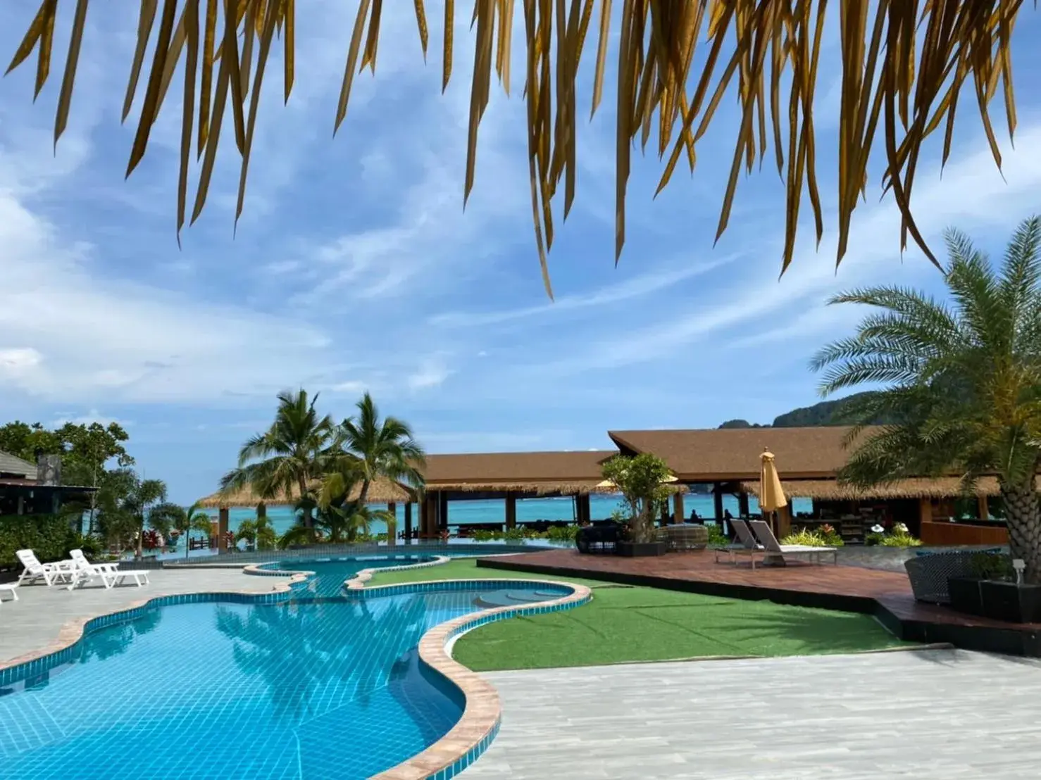 Swimming pool in U Rip Resort Phi Phi Hotel Swimming pool in U Rip Resort Phi Phi Hotel