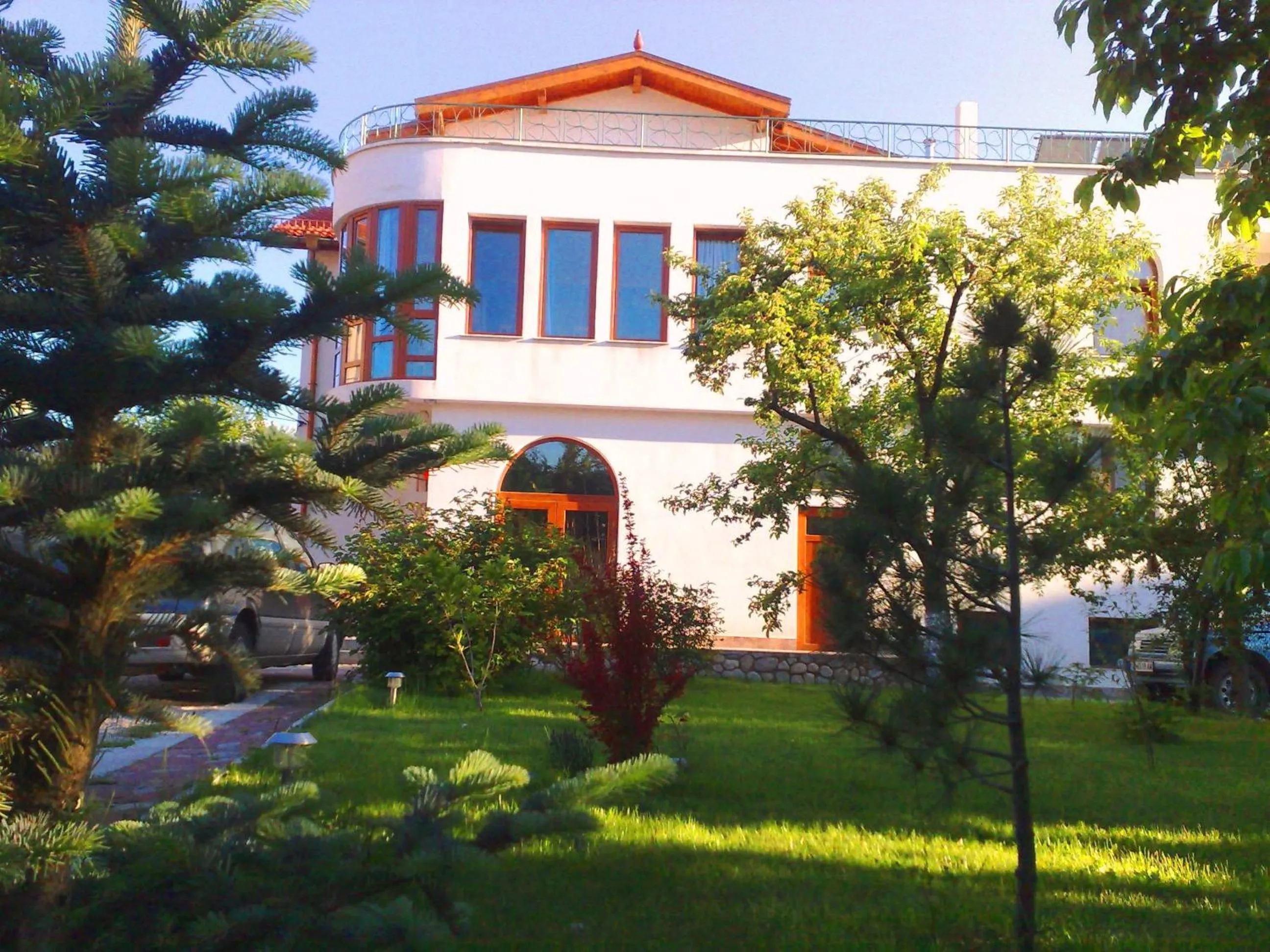 Facade/entrance in Family Hotel Sonata