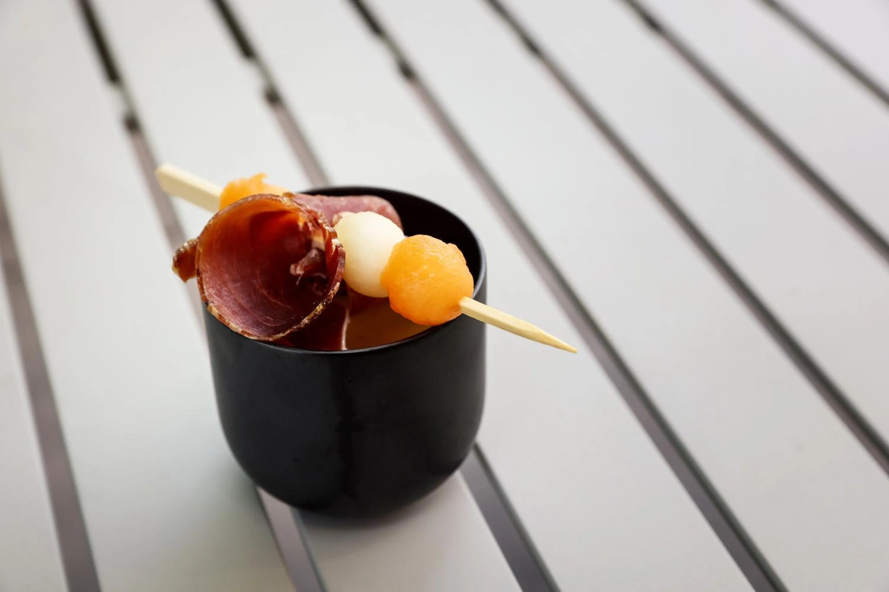 Restaurant/places to eat in Maison d'hôtes & SPA La Scierie