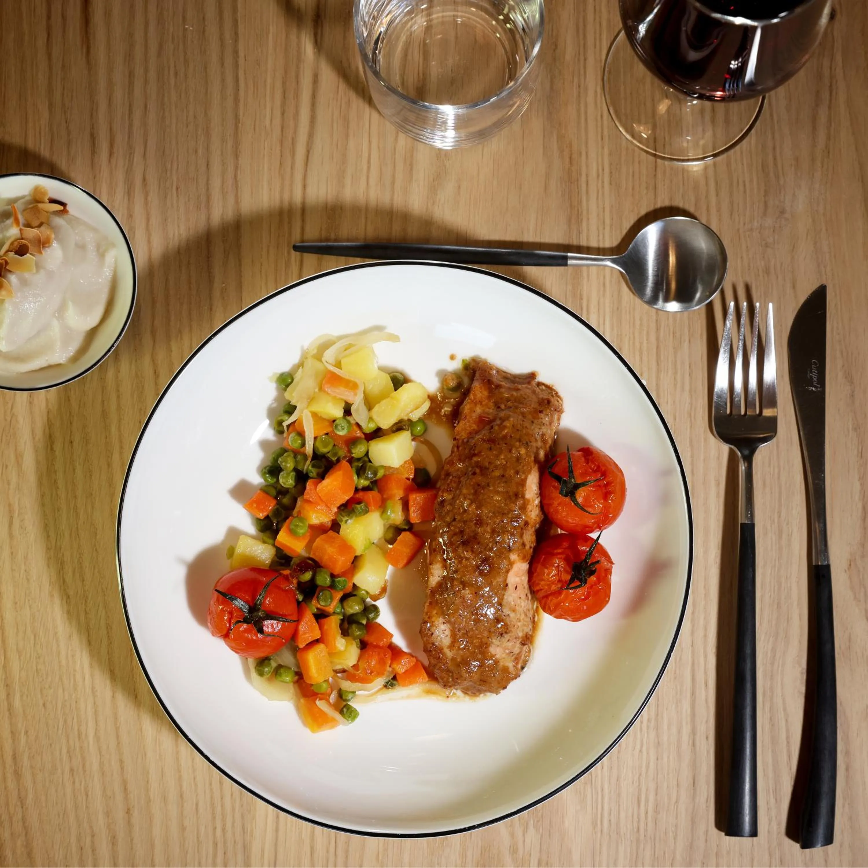 Restaurant/places to eat in Maison d'hôtes & SPA La Scierie