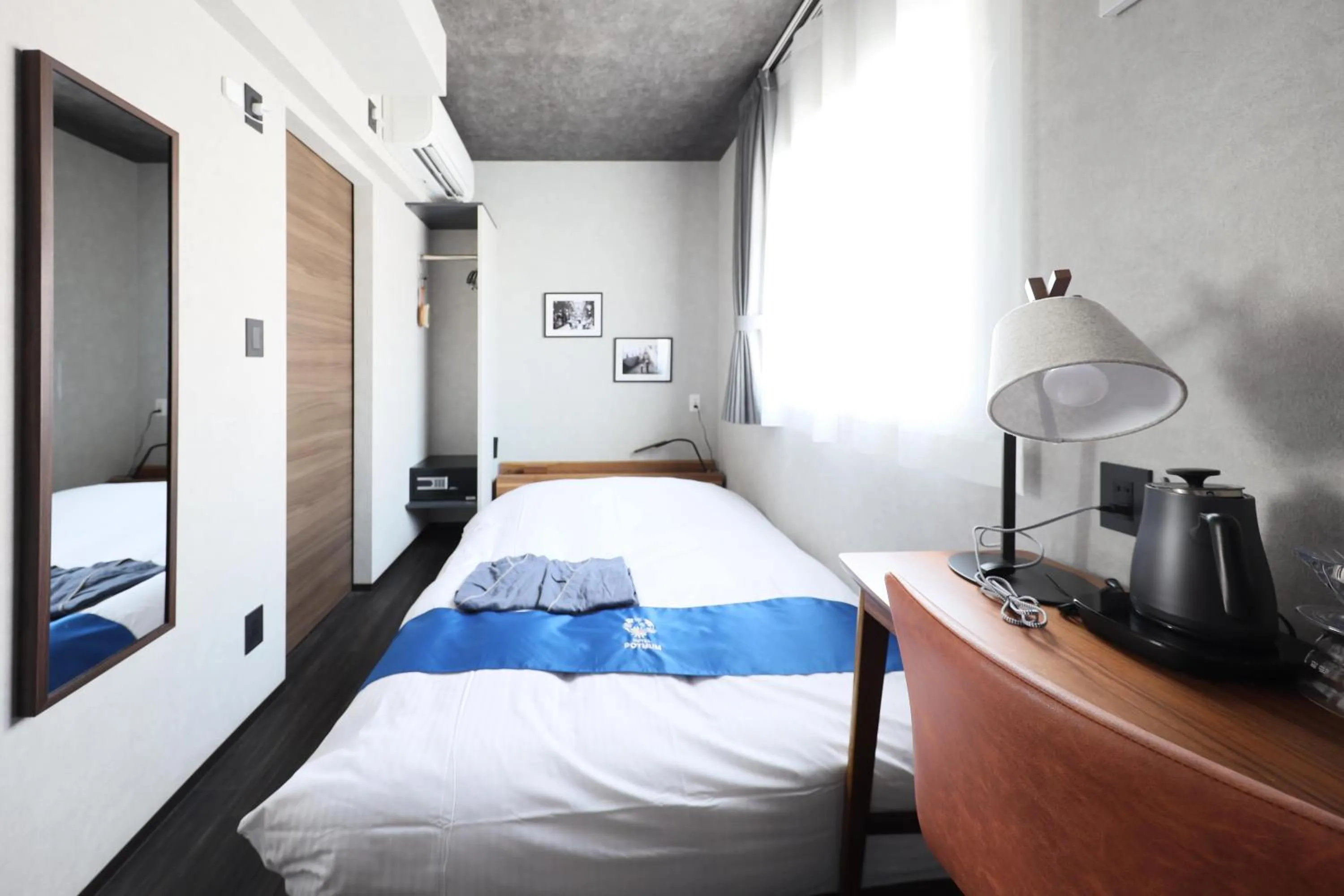 Photo of the whole room, Bed in Hotel Potmum Sapporo