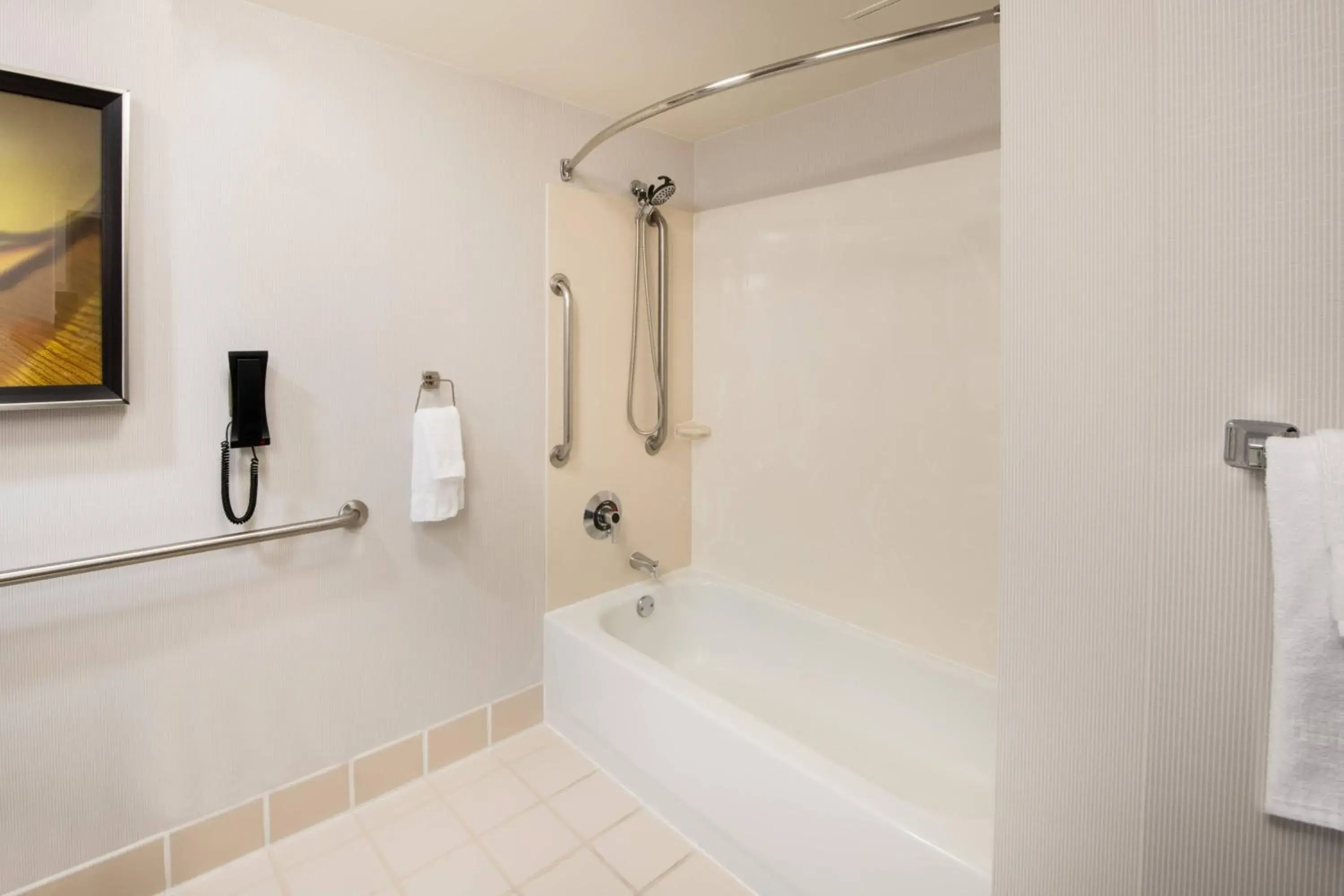 King Suite in Courtyard by Marriott Oakland Airport King Suite in Courtyard by Marriott Oakland Airport