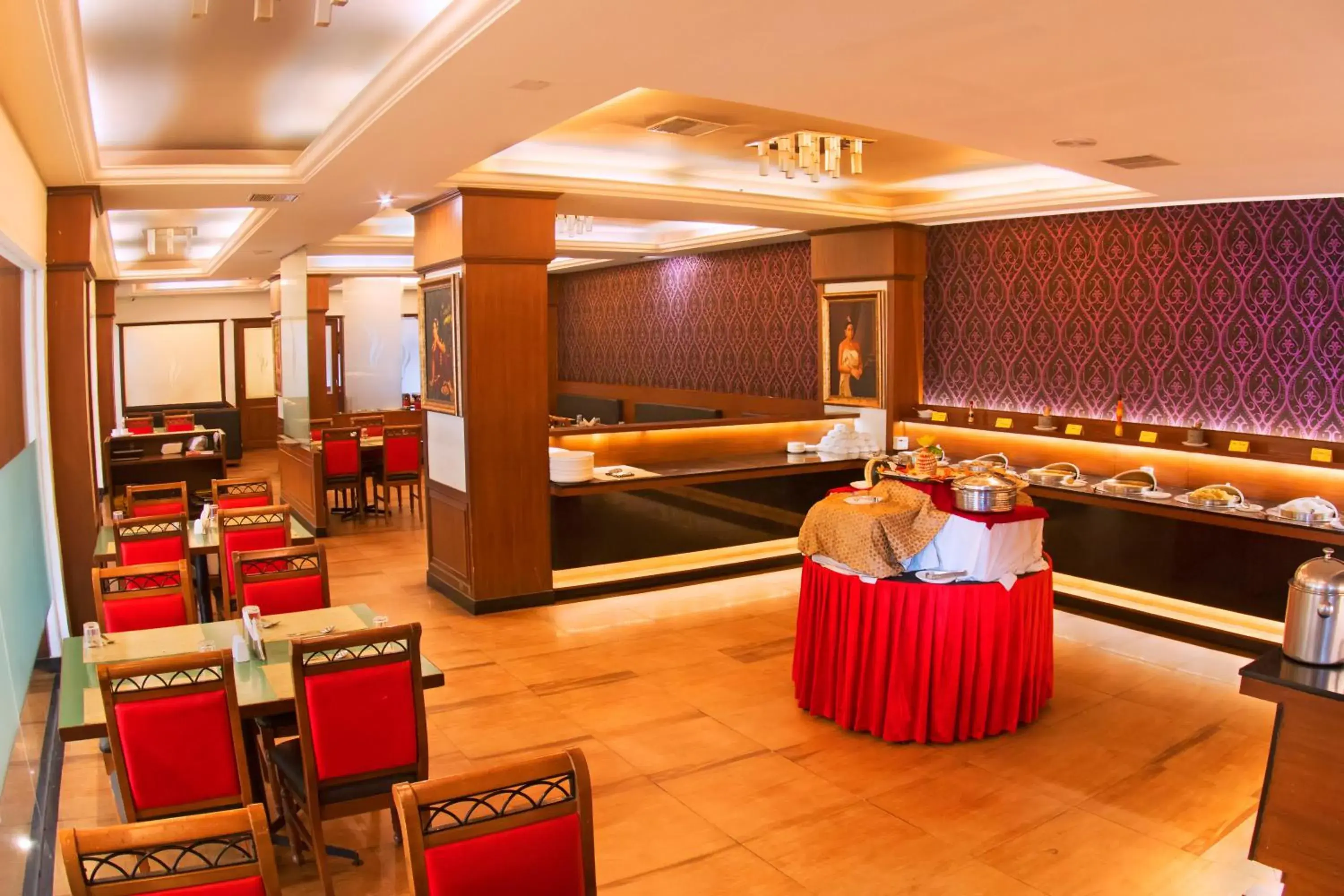 Restaurant/places to eat in President Hotel Restaurant/places to eat in President Hotel