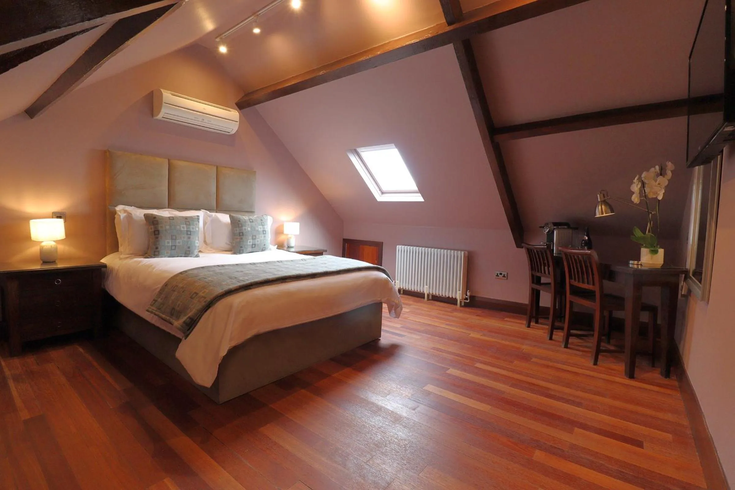 Bed in Morgans Hotel