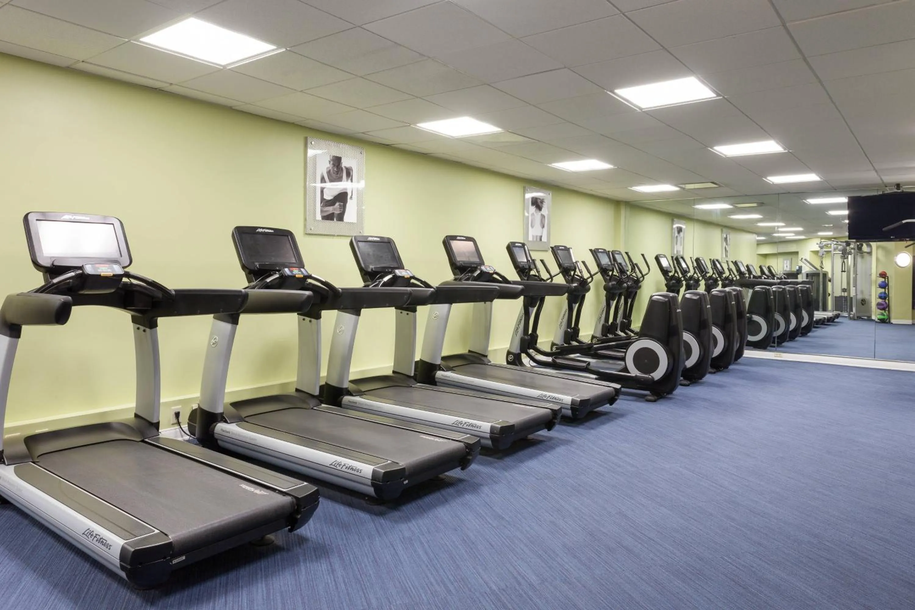 Fitness centre/facilities in West Palm Beach Marriott