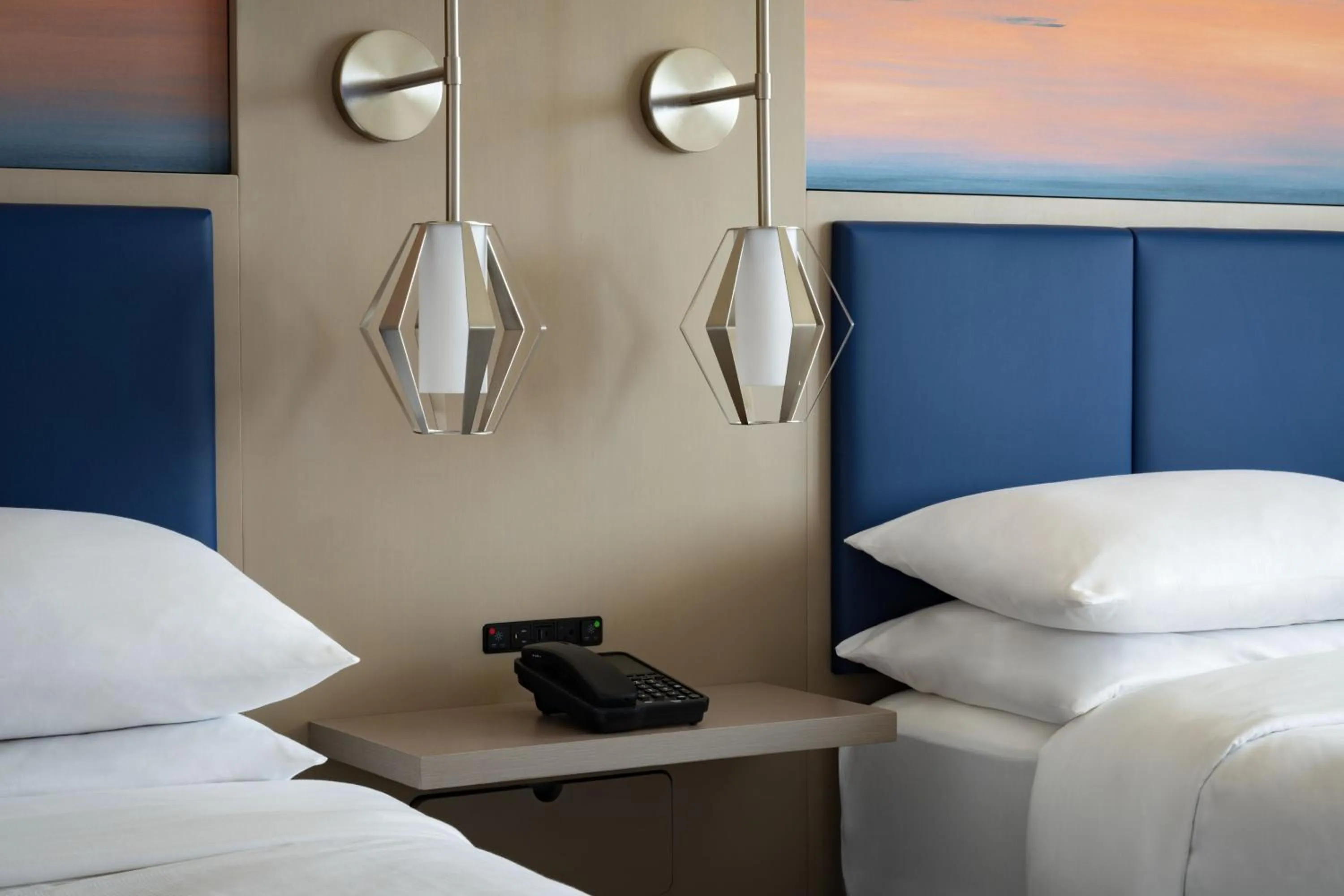 Photo of the whole room, Bed in West Palm Beach Marriott