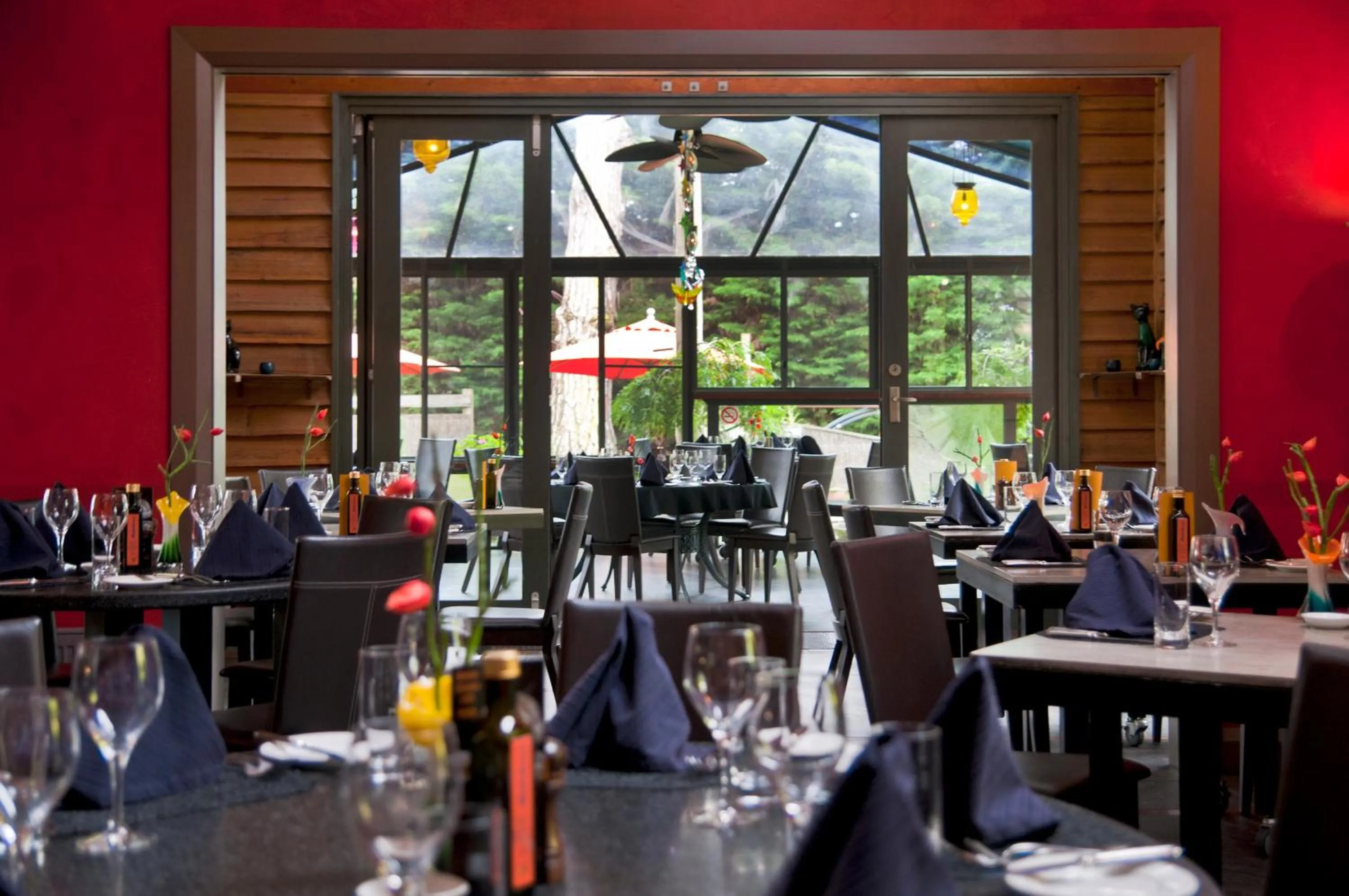 Restaurant/places to eat in Oakdene Vineyards Guesthouse