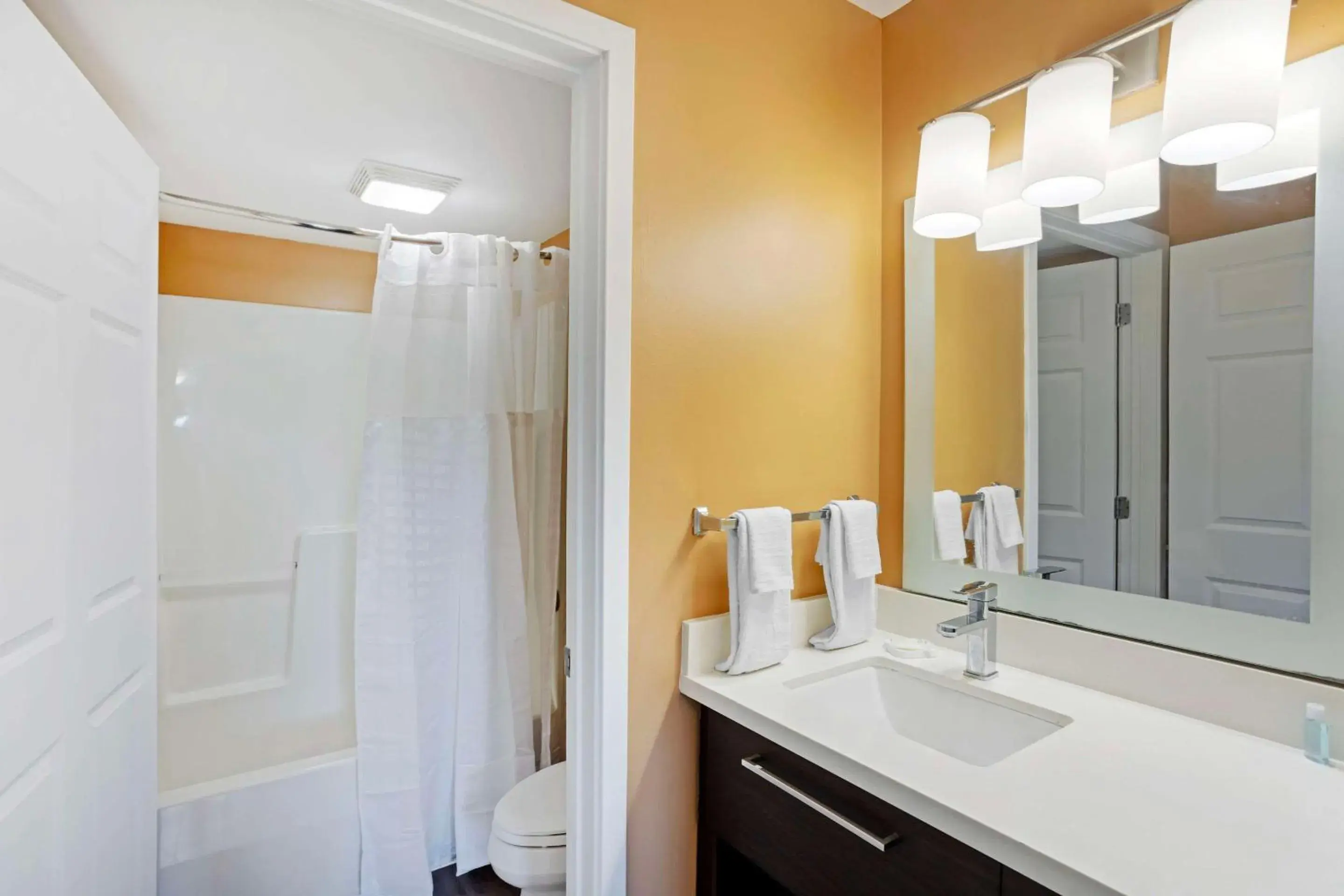 Bedroom, Bathroom in MainStay Suites Mt Laurel - Philadelphia