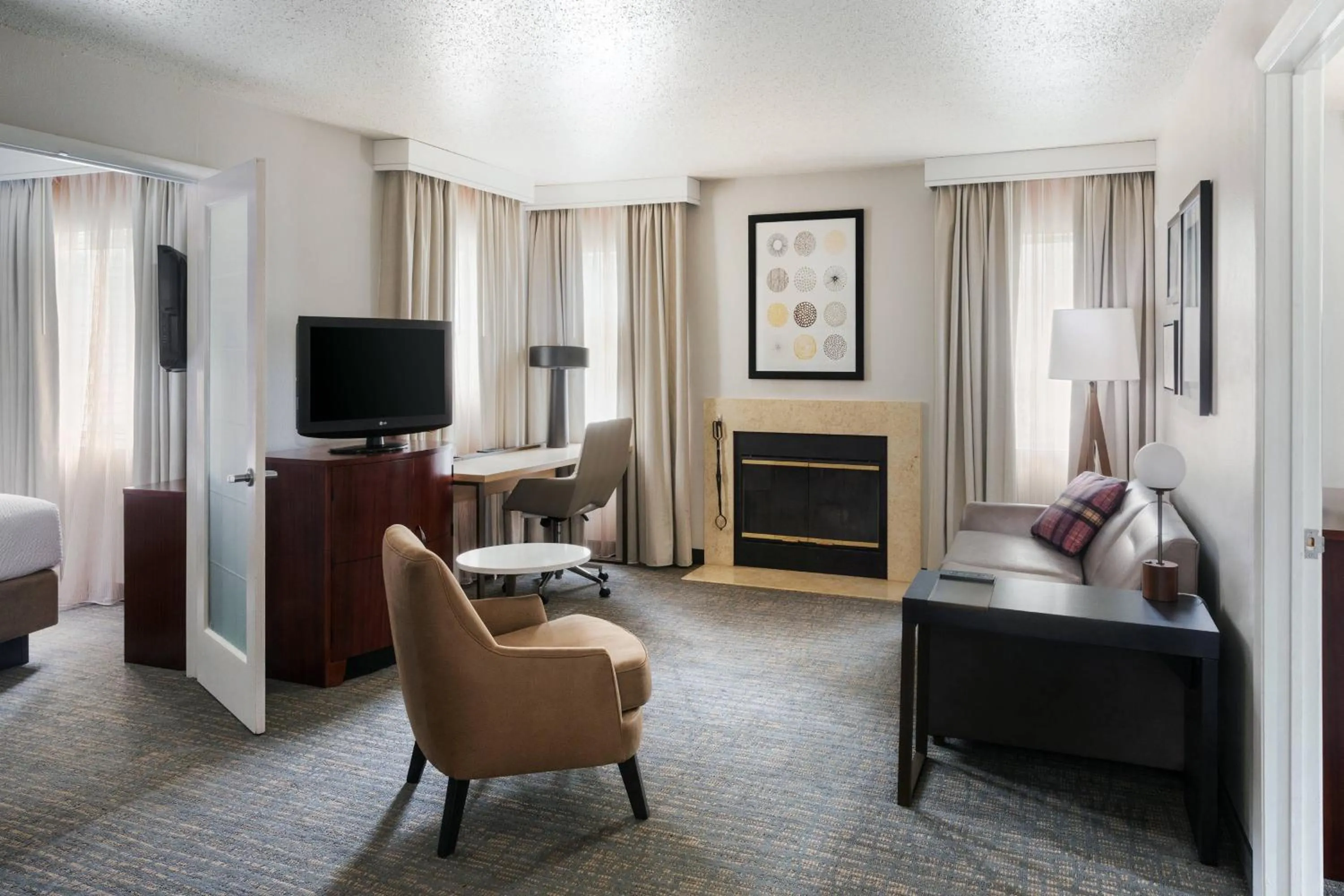 Living room, Bed in Residence Inn Philadelphia Willow Grove