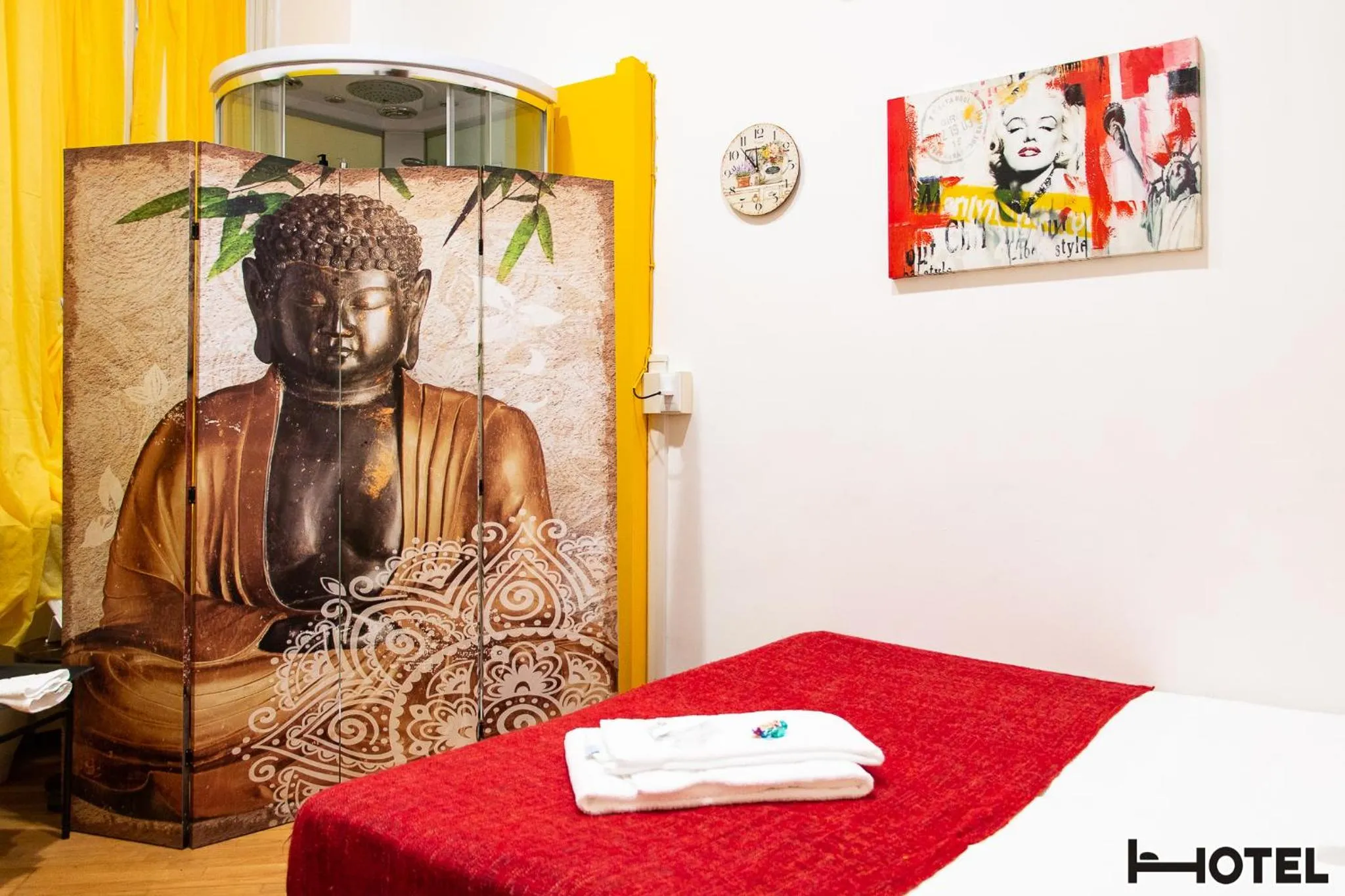 Bed in Hotel Youri Il Magnifico