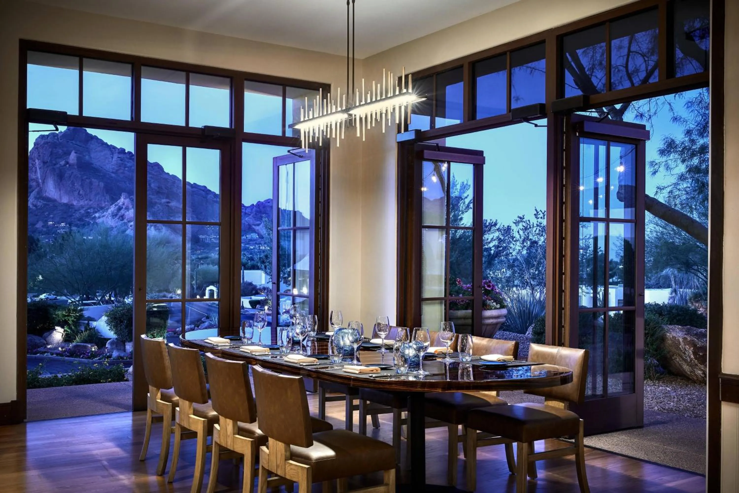 Lounge or bar in JW Marriott Scottsdale Camelback Inn Resort & Spa