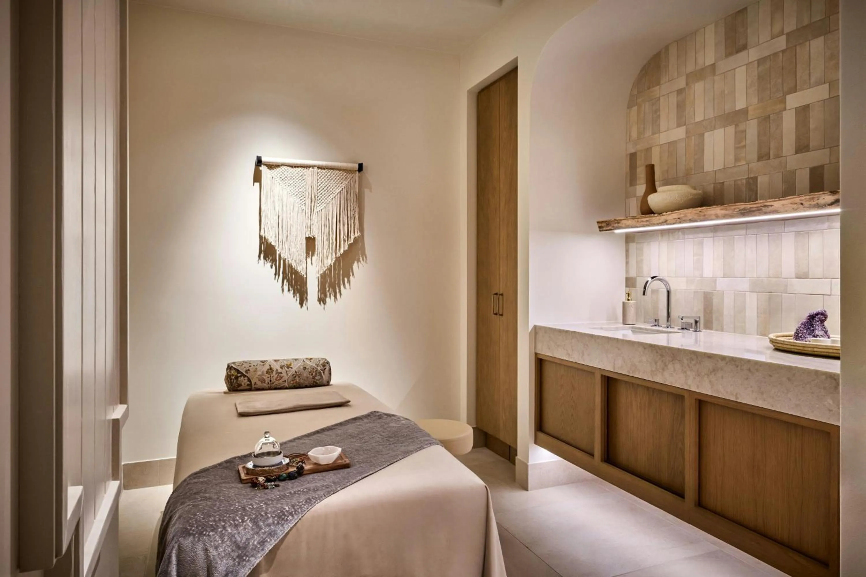 Spa and wellness centre/facilities, Bed in JW Marriott Scottsdale Camelback Inn Resort & Spa