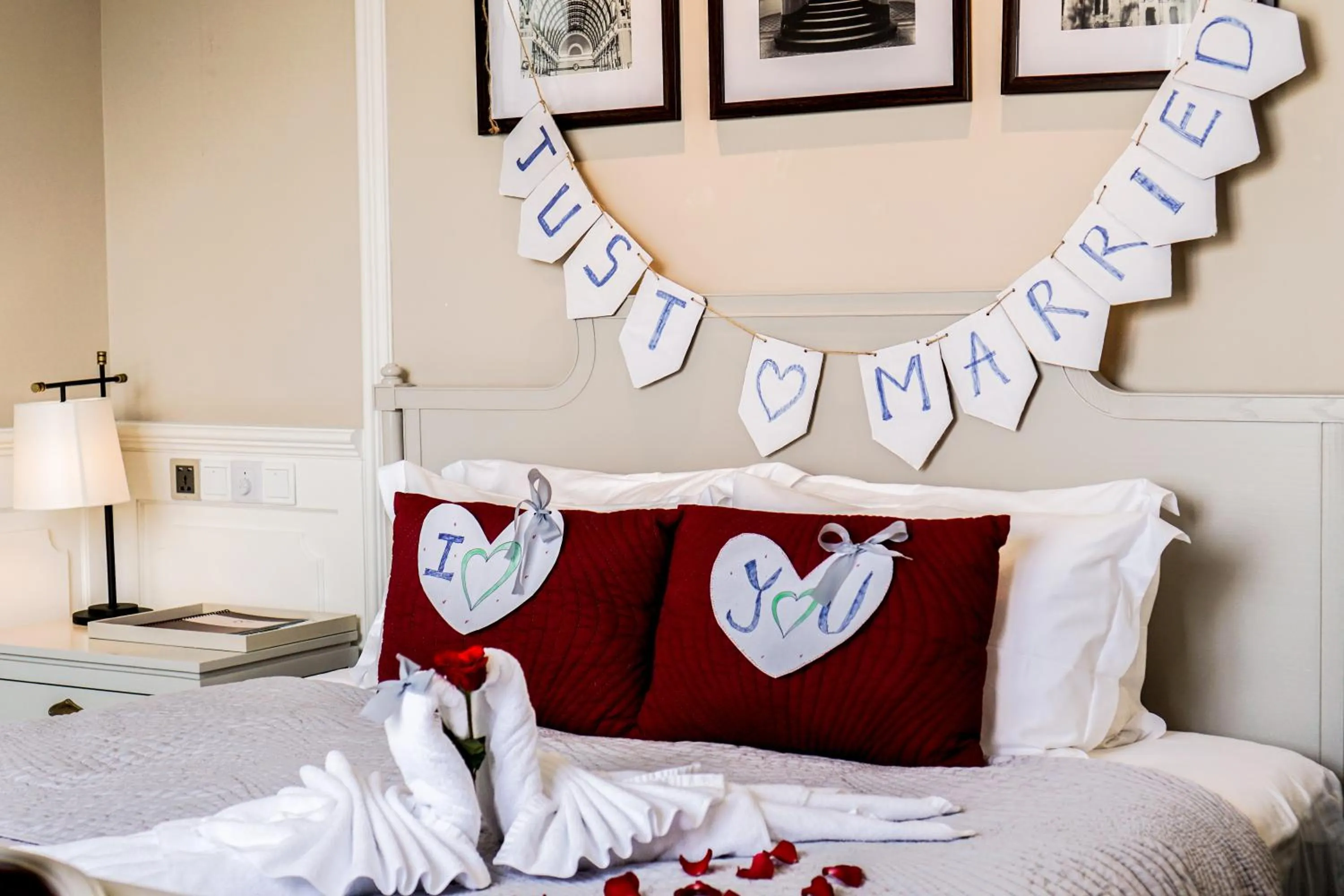 Bed in Maison De Camille Boutique Hotel