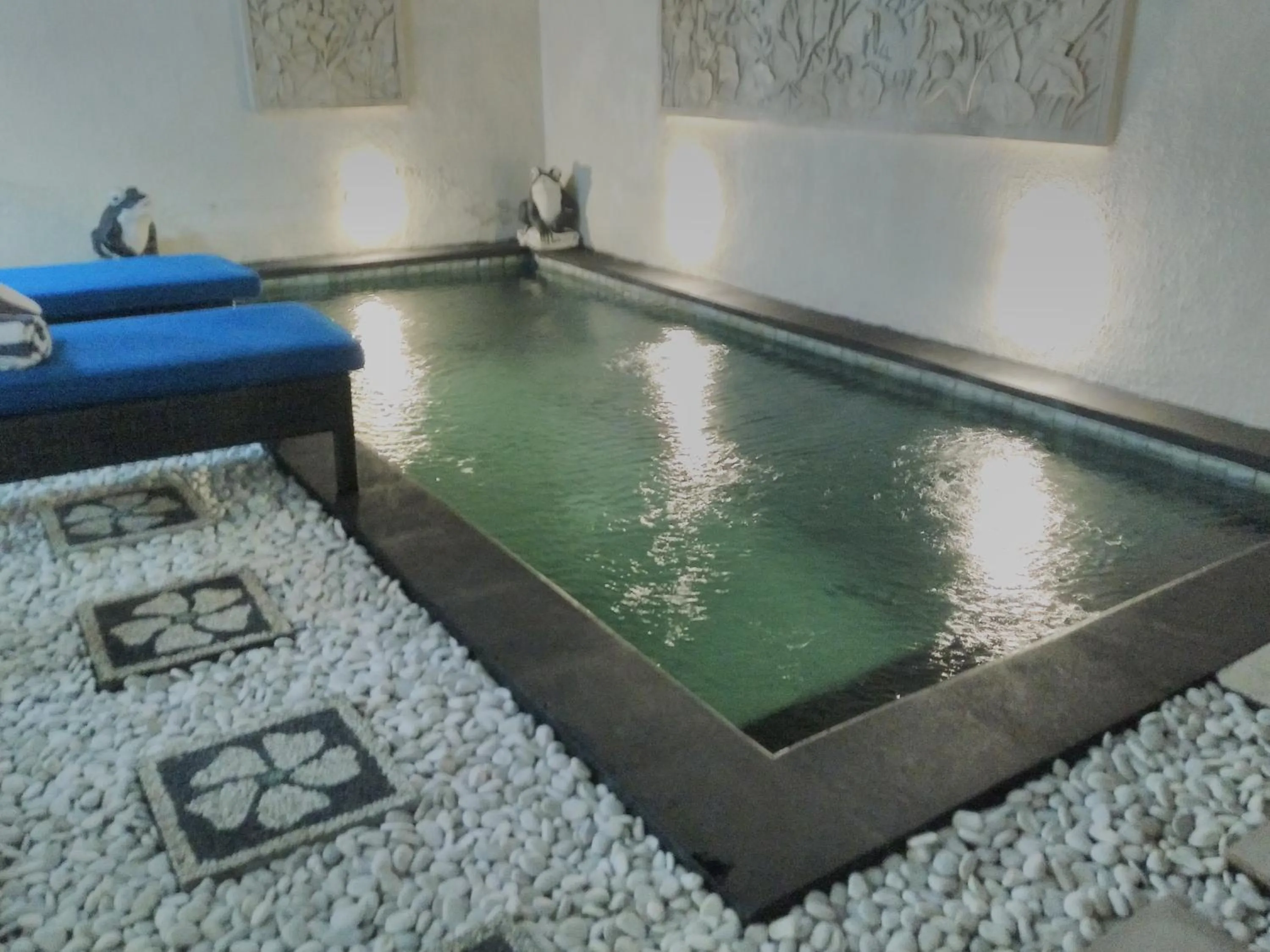 Night in Sun Shoot Villas Seminyak