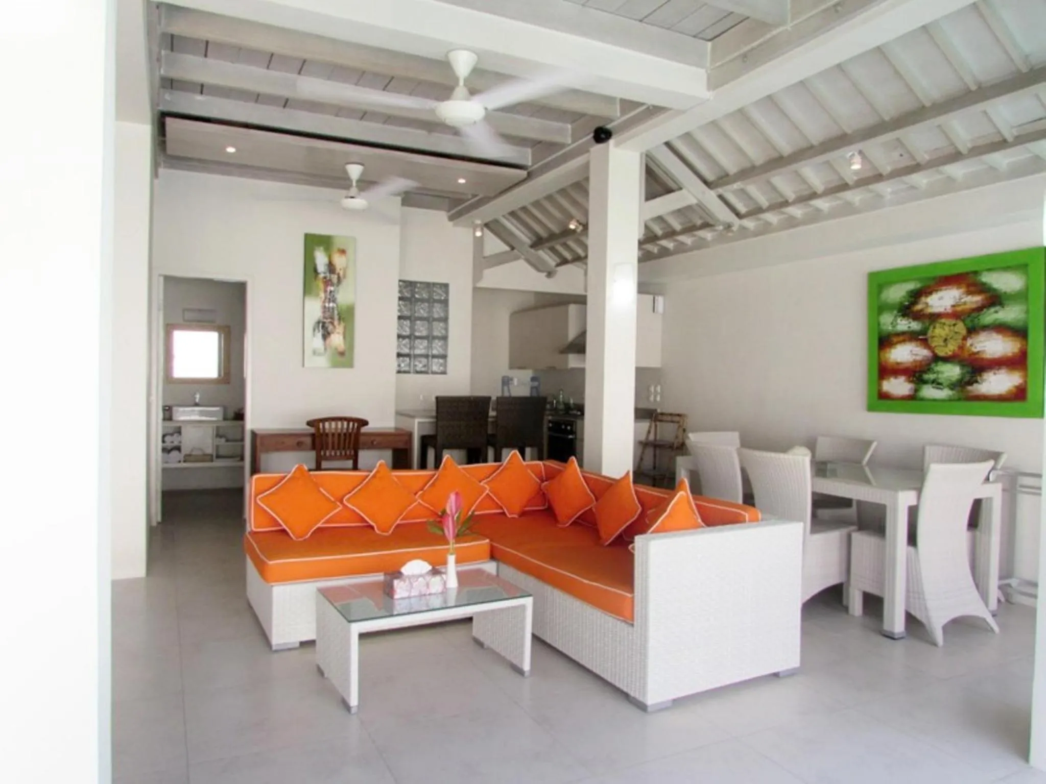 TV and multimedia in Sun Shoot Villas Seminyak