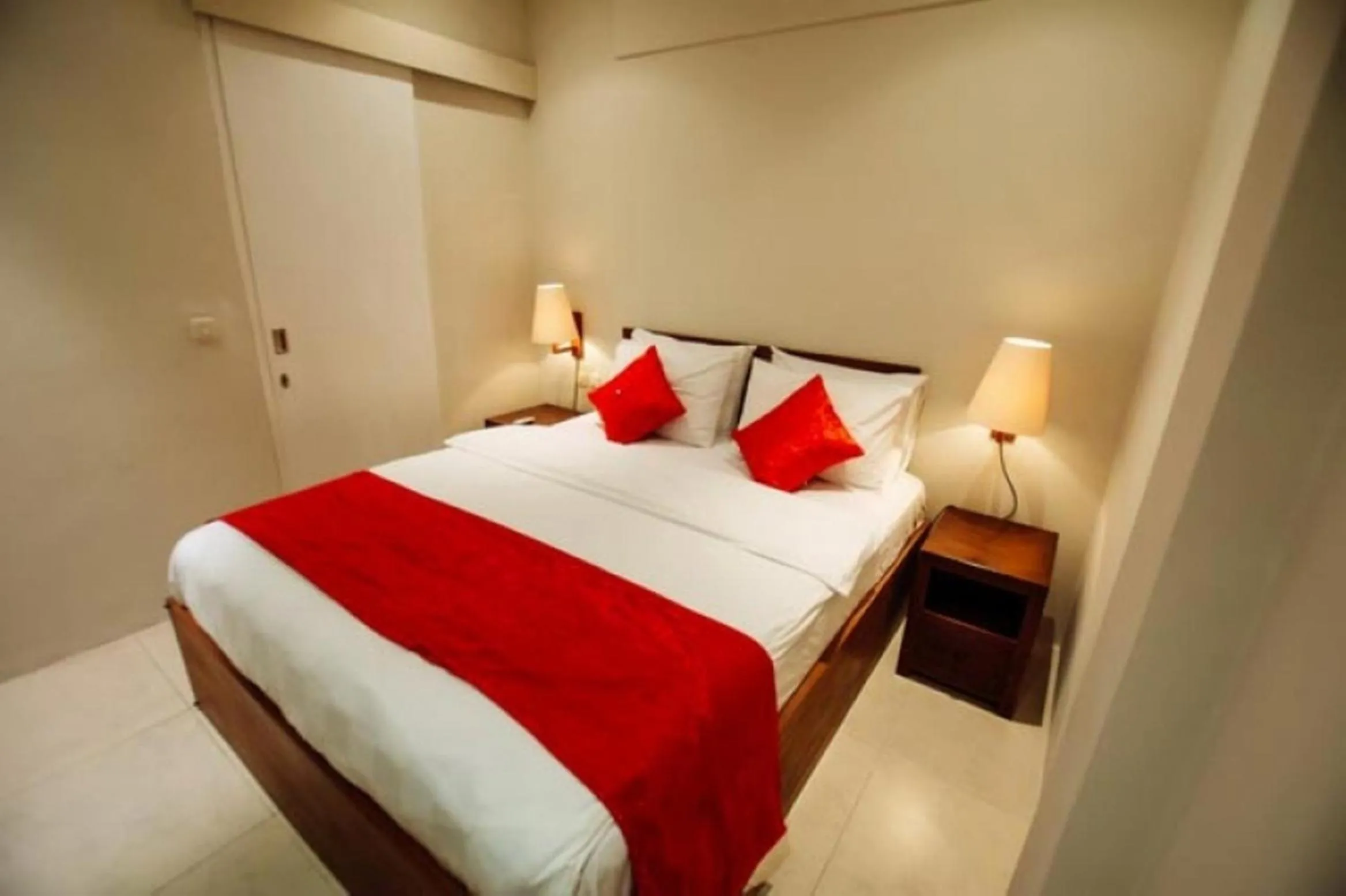 Bedroom, Bed in Sun Shoot Villas Seminyak