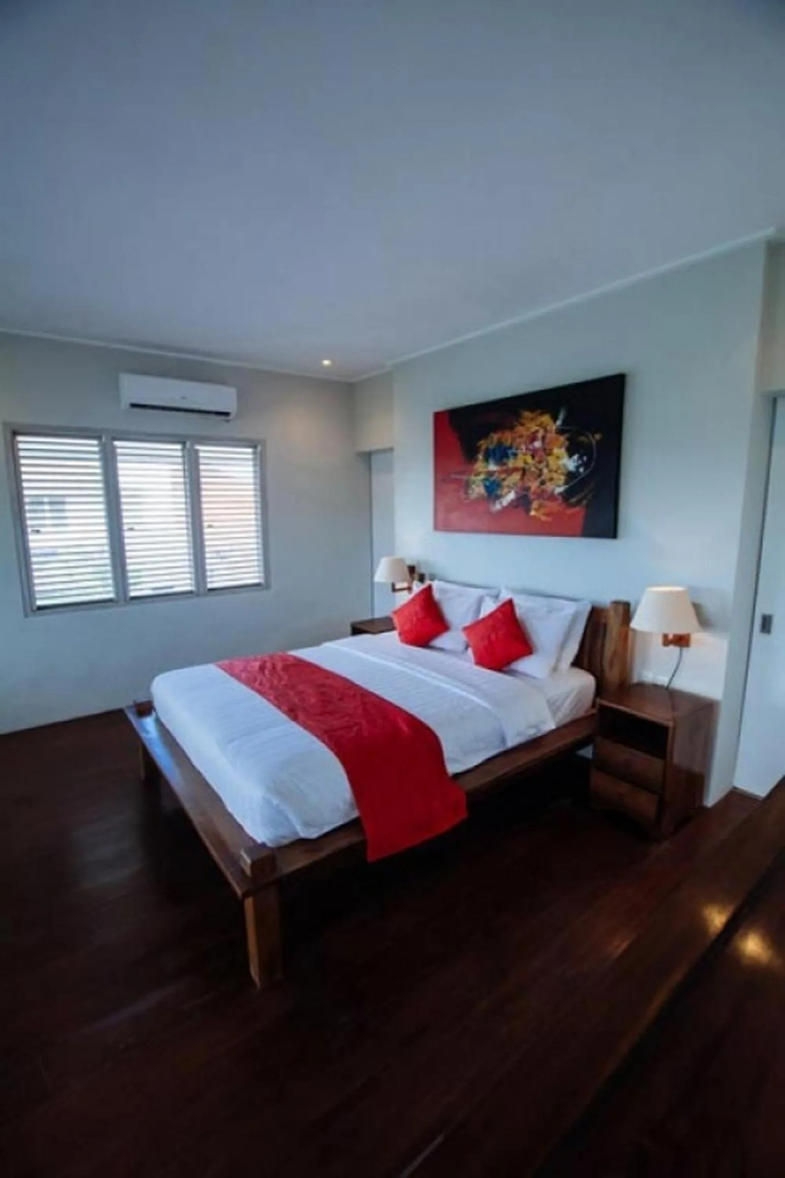 TV and multimedia, Bed in Sun Shoot Villas Seminyak