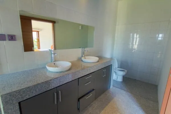 Toilet in Sun Shoot Villas Seminyak