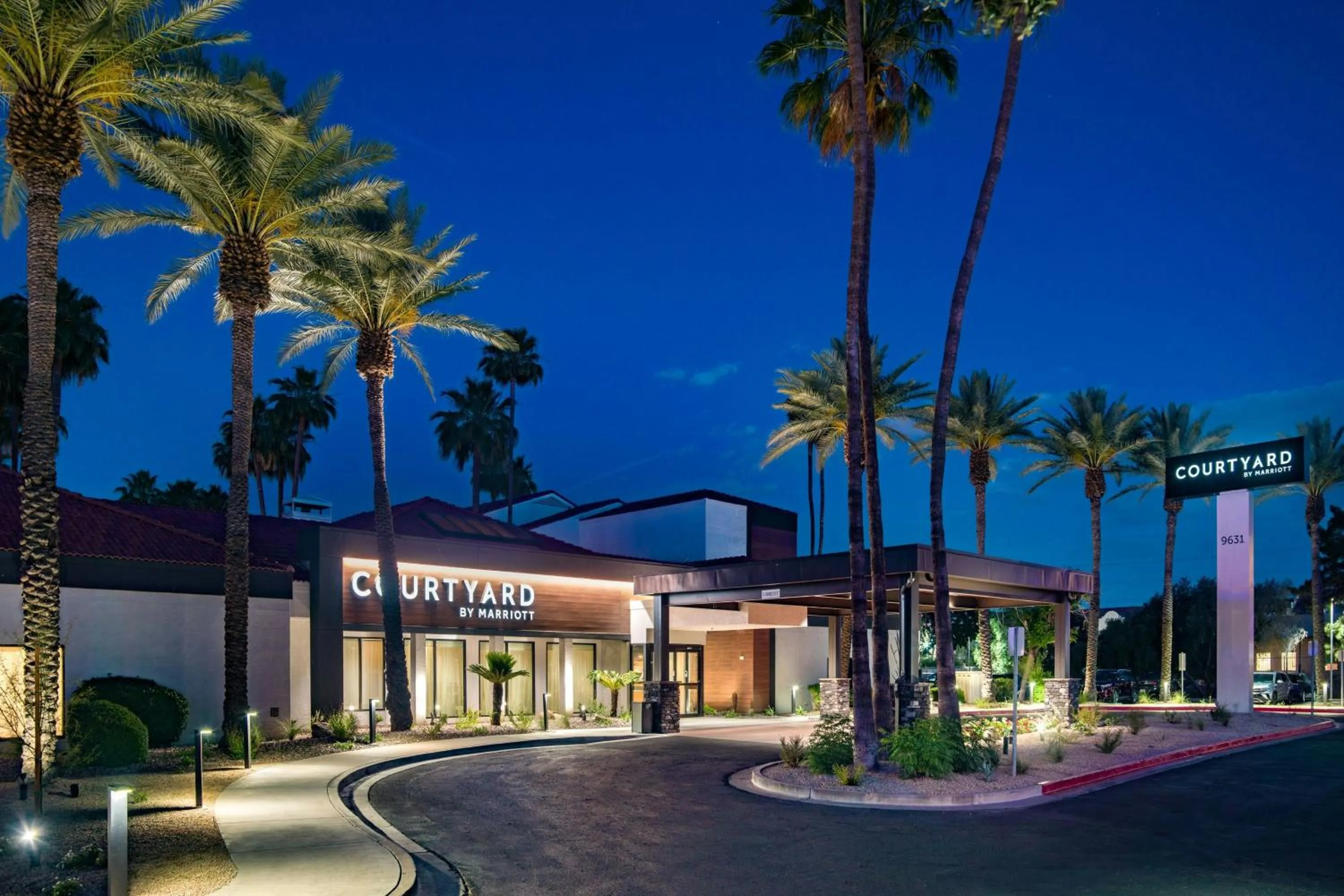 Property building in Courtyard by Marriott Phoenix North