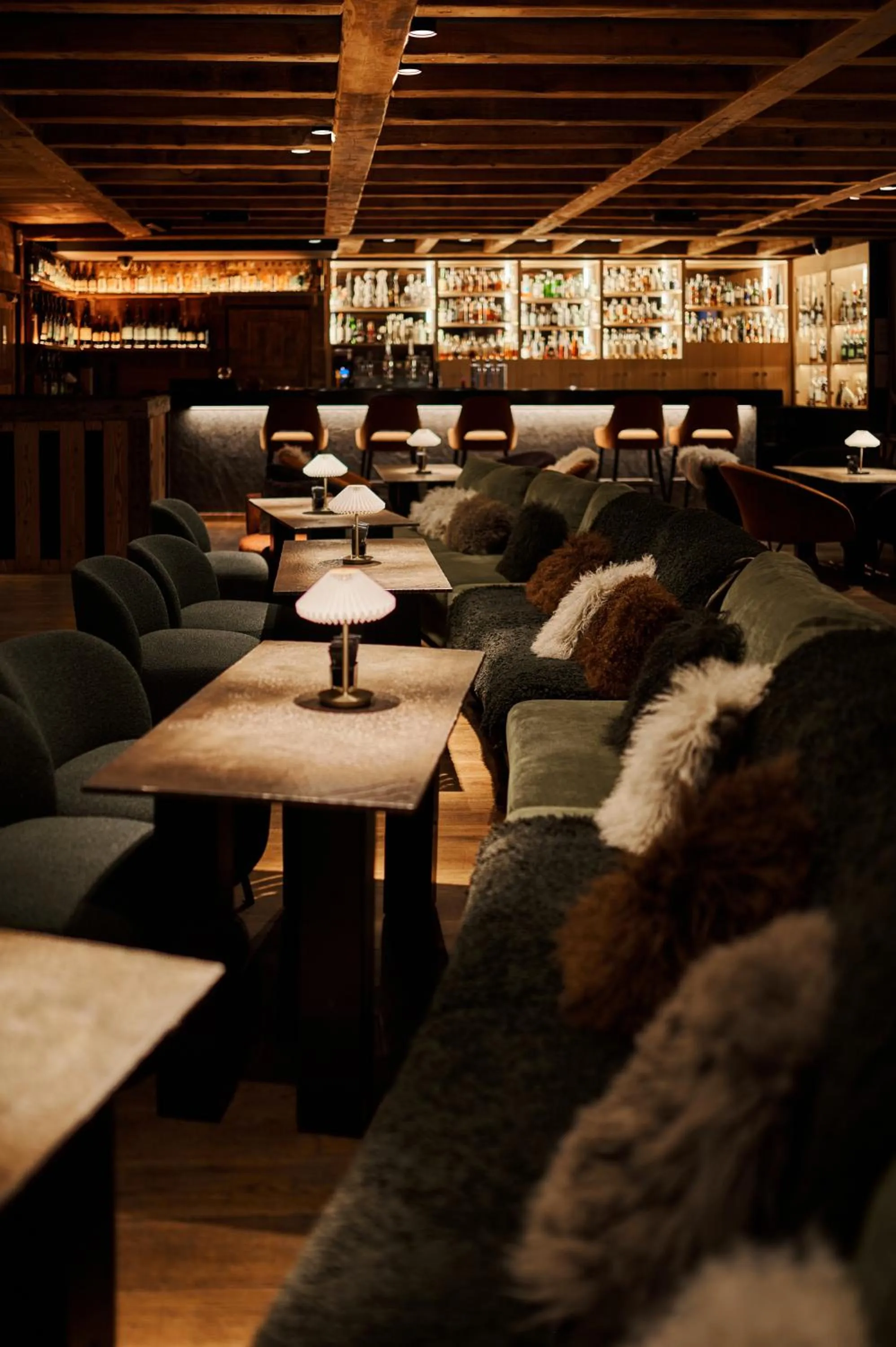 Lounge or bar in Les Suites – Maison Bouvier