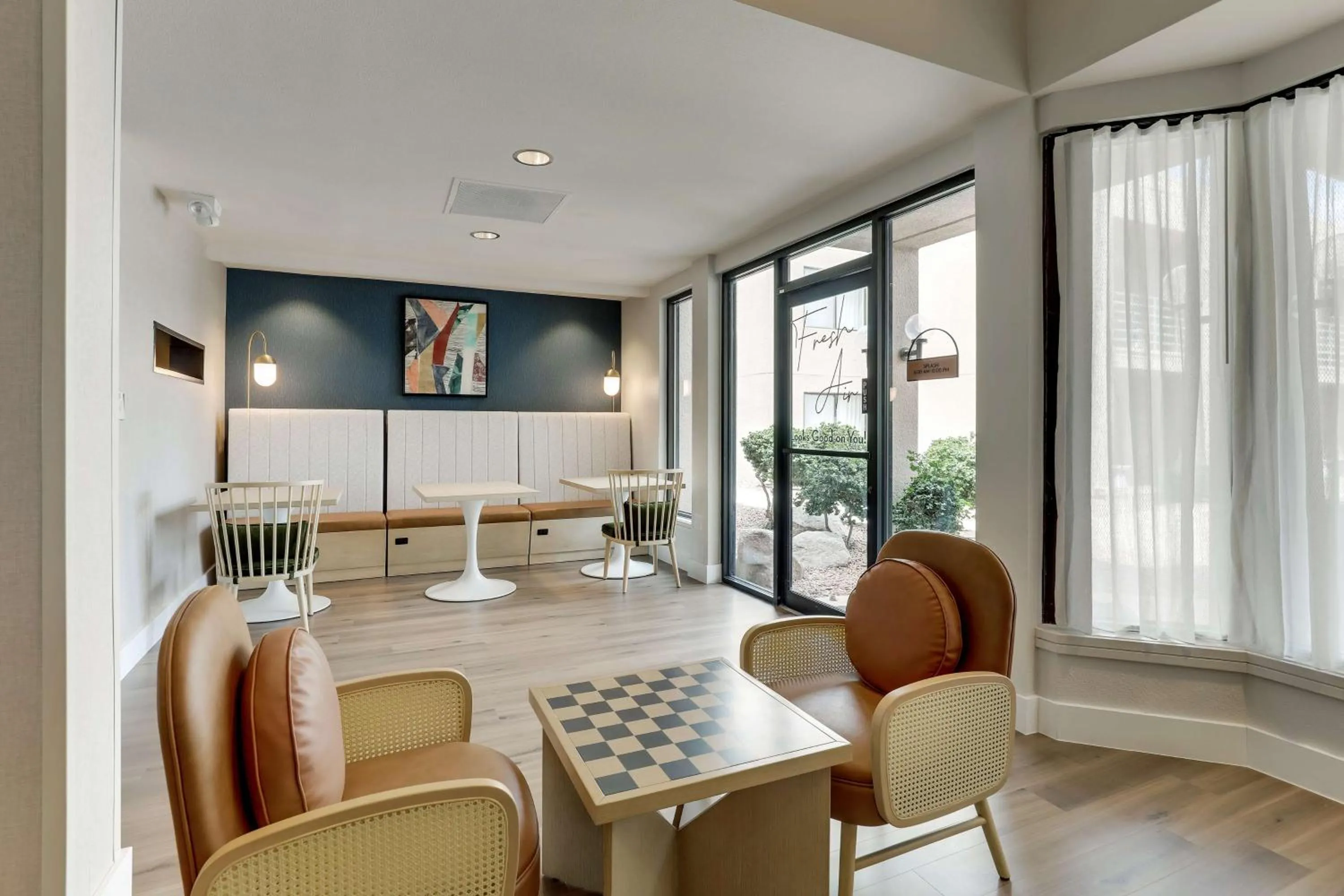 Lobby or reception in Sonesta Select Scottsdale at Mayo Clinic Campus